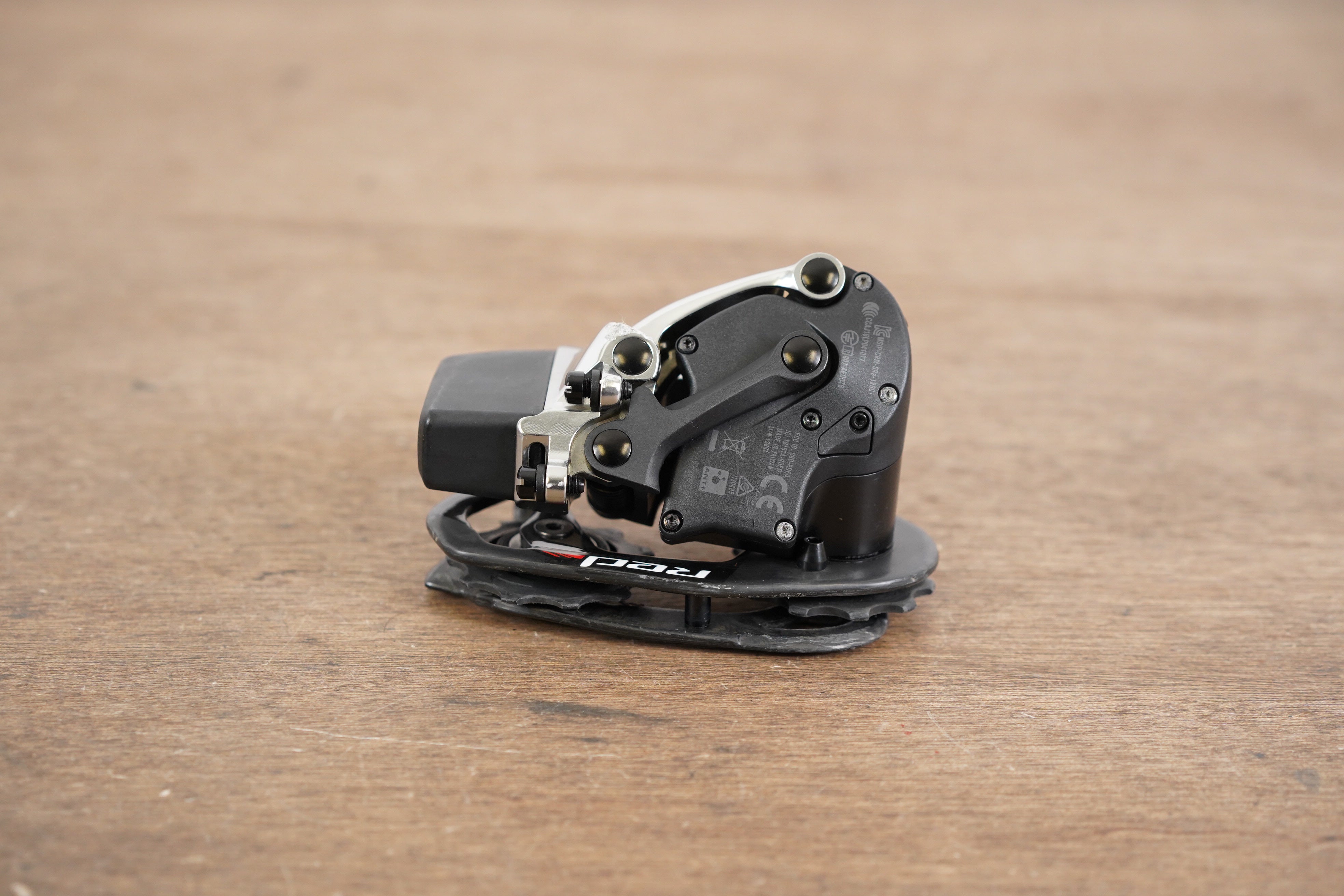 SRAM Red eTap 11 Speed Wireless Electronic Rim Brake Road SRAM Red eTap 11 Speed Wireless Electronic Rim Brake Road