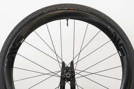 ENVE 3.4 SES AR Disc Chris King R45D Carbon Tubeless Clincher Disc Wheelset 11 Speed