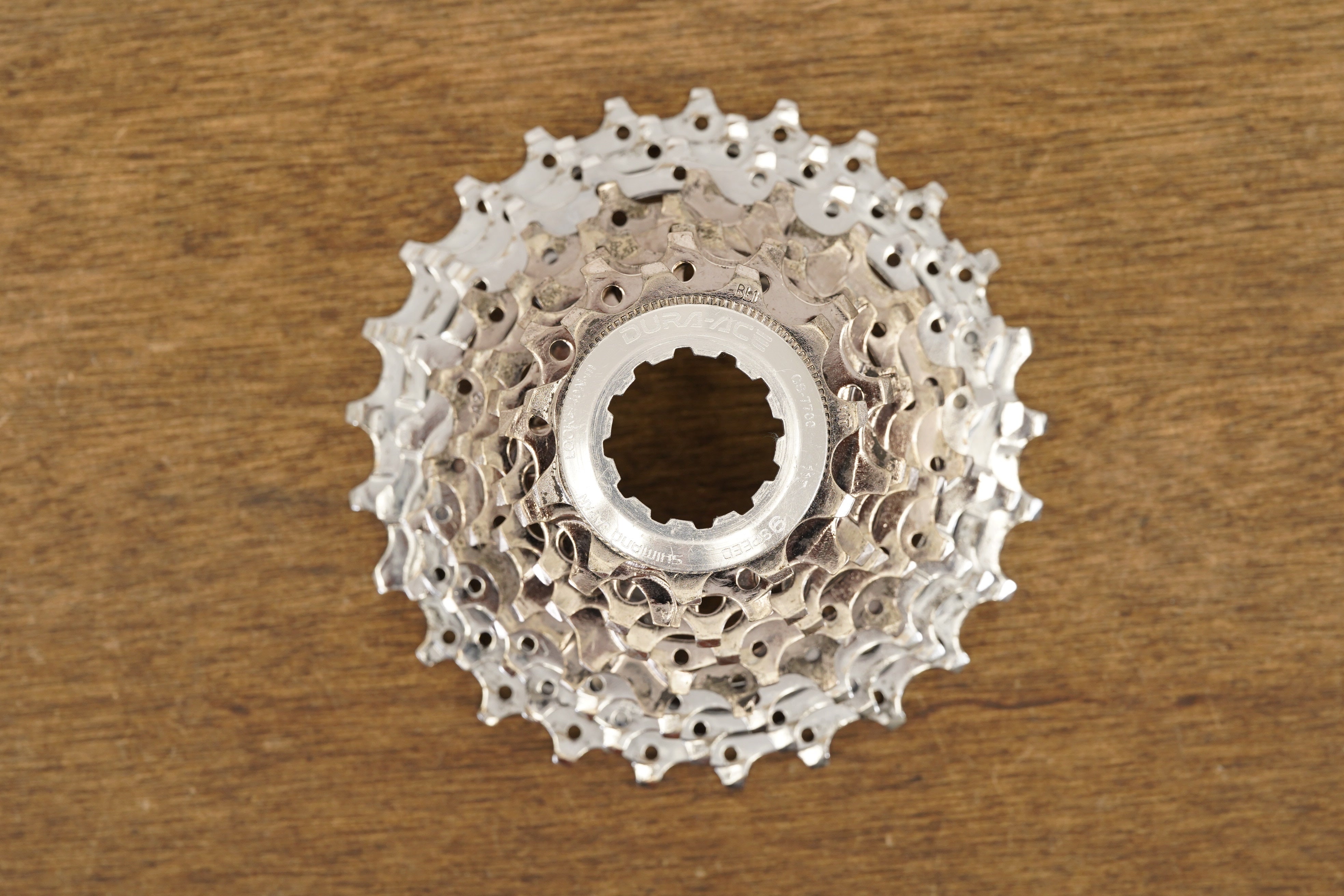 11-25T Shimano Dura-Ace CS-7700 9 Speed Road Cassette 208g