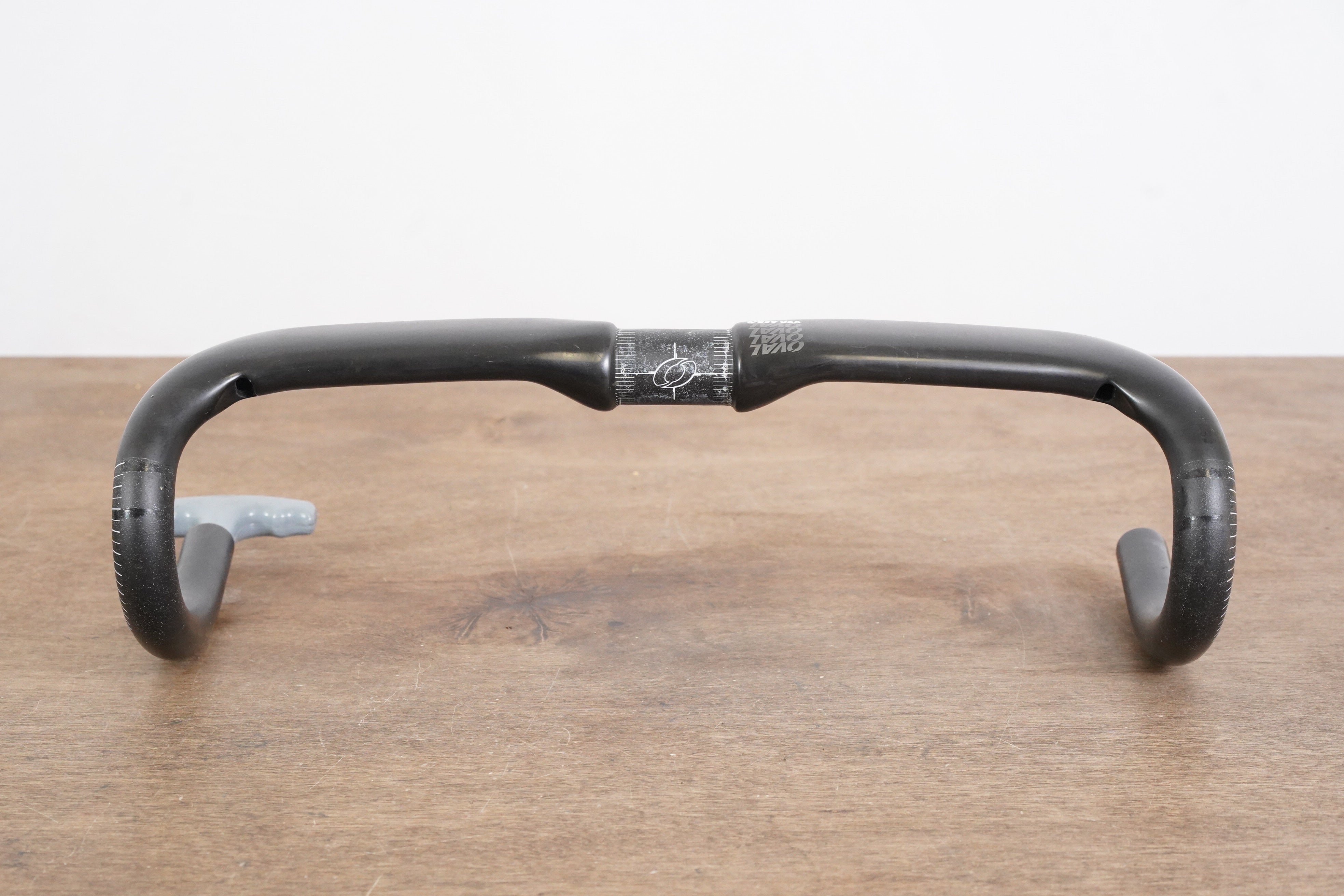 42cm Oval Concepts 990 Aero Carbon Road Handlebar 31.8mm