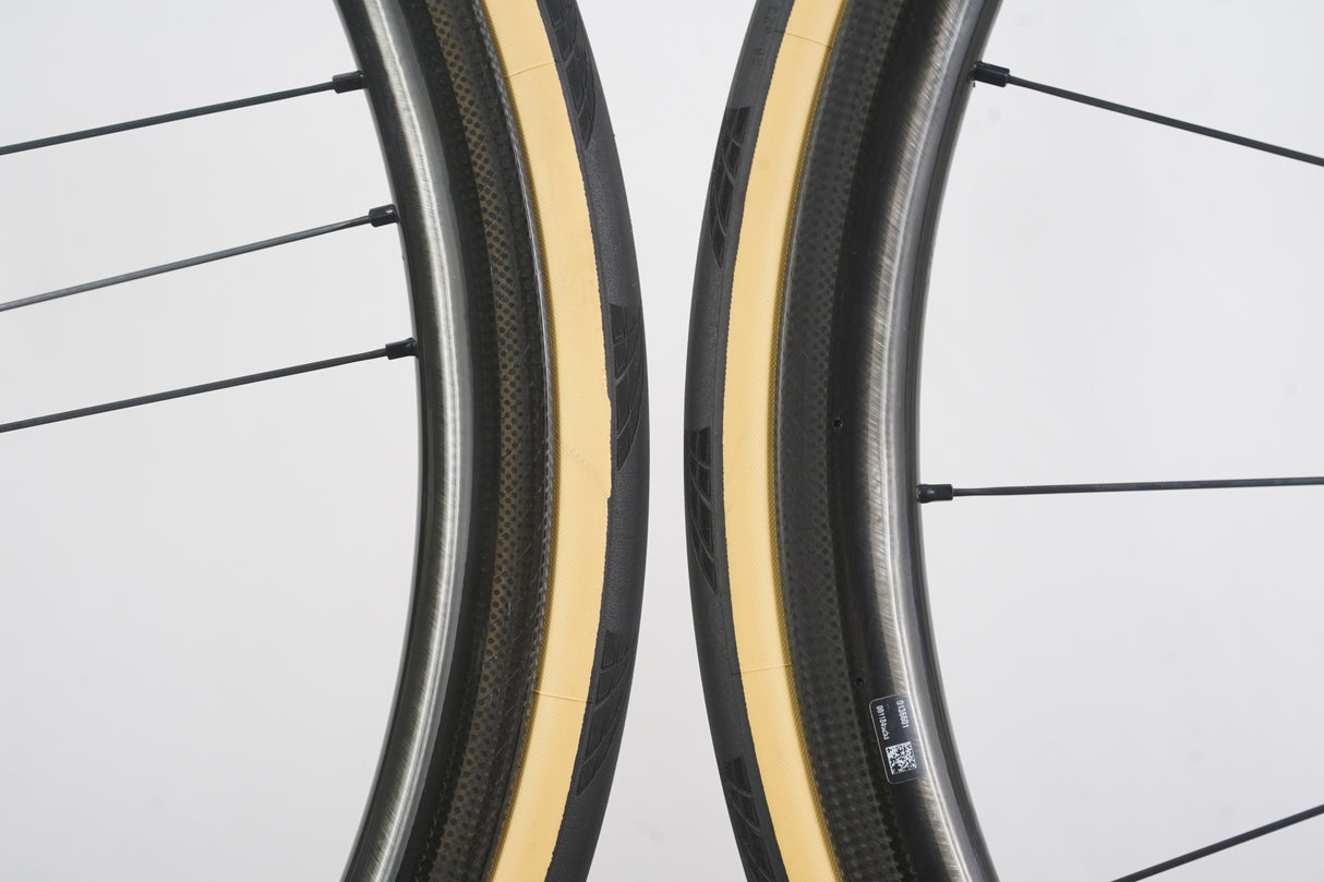 Campagnolo Bora WTO 33 Dark Label Carbon Tubeless Rim Brake Wheelset 11 Speed