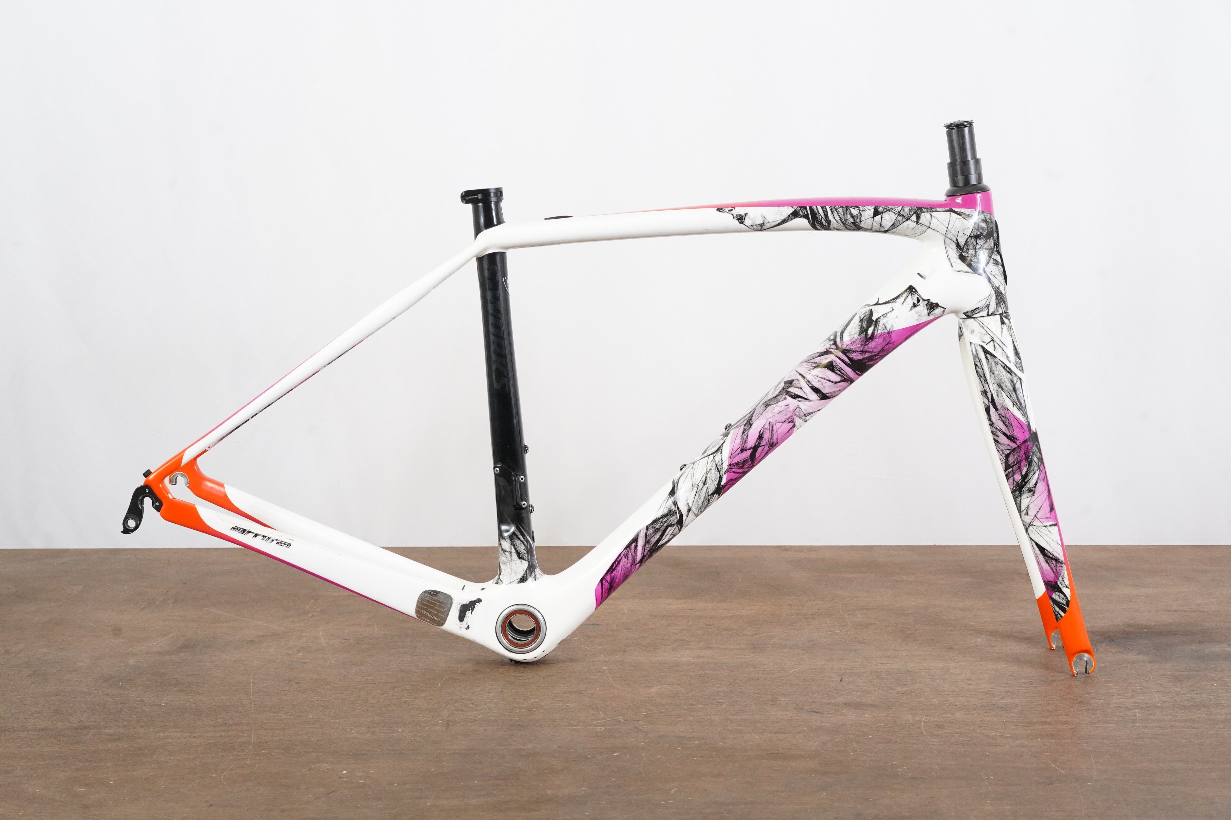 Damaged* 51cm Specialized S-WORKS Amira SL4 Hunger Games