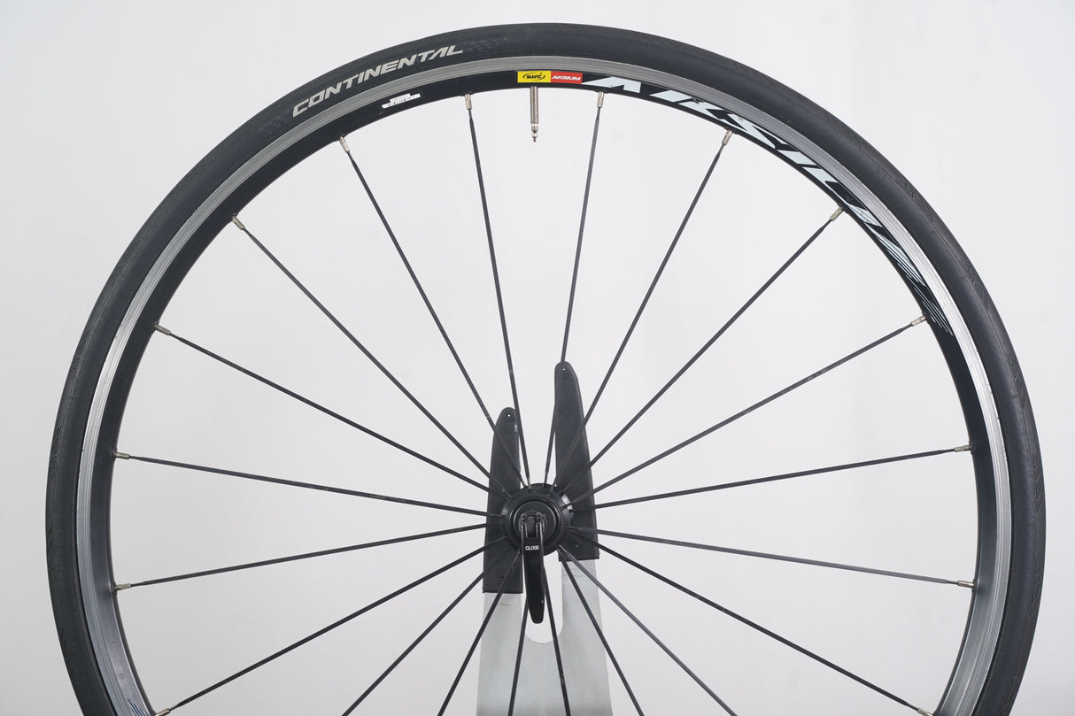 Mavic Aksium Alloy Rim Brake Clincher Wheelset Shimano/SRAM 11 Speed
