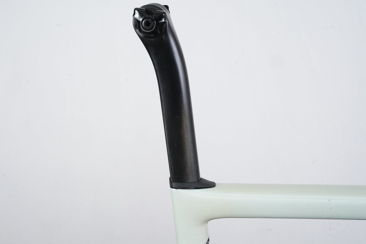 52cm Specialized Tarmac SL6 Carbon Disc Brake Road Frameset