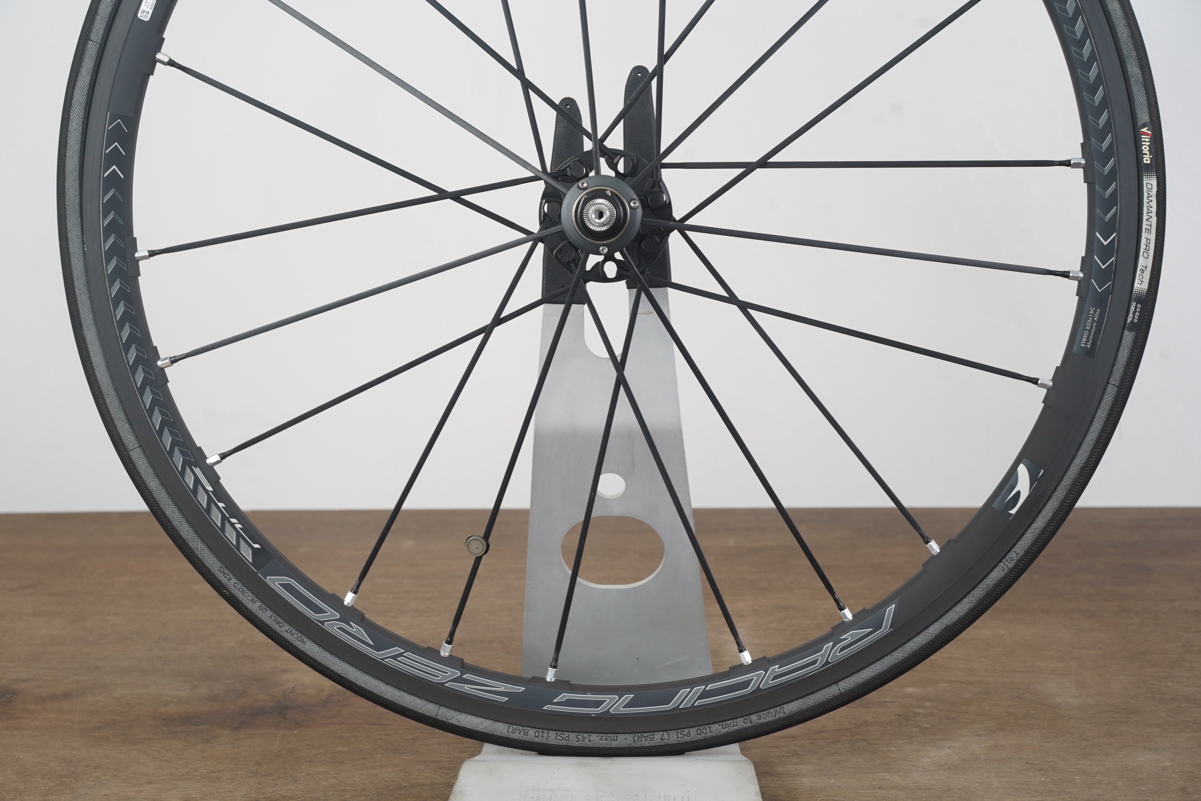 Fulcrum Racing Zero Nite Alloy Clincher Rim Brake Wheelset