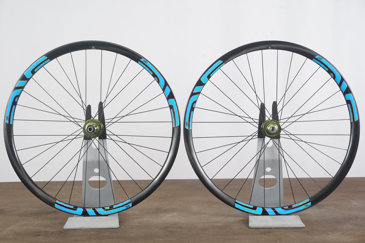 ENVE XC Chris King R45 Carbon Clincher Disc CX Gravel Wheelset 11 Speed