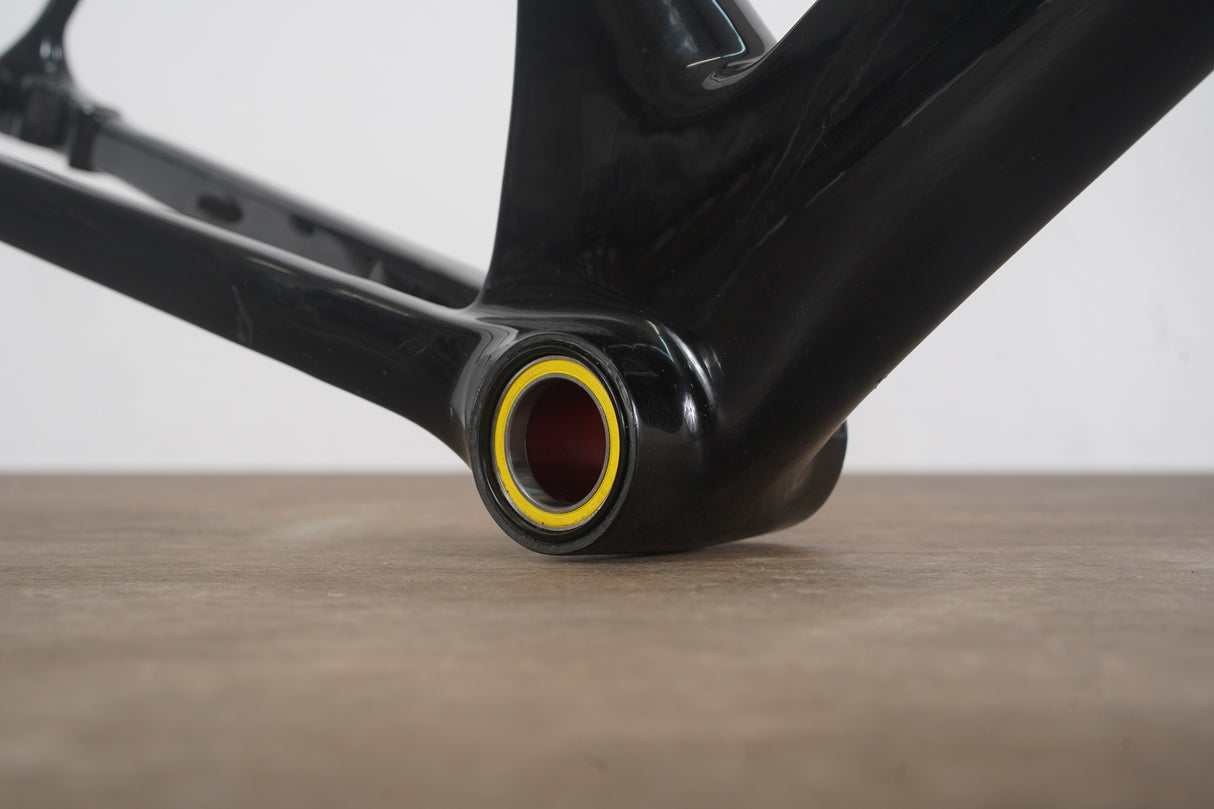 M (Medium) 3T Strada Carbon Disc Brake Road Frameset