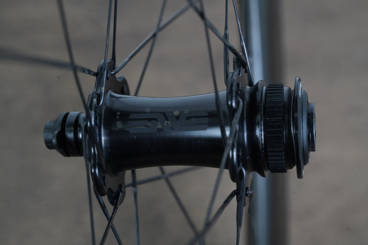 ENVE SES 6.7 Carbon Tubeless Clincher Disc Brake Wheelset Shimano/SRAM 11 Speed