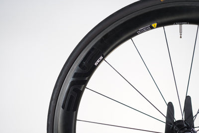 *Damaged* FRONT ENVE 5.6 Carbon Tubeless Clincher Chris King R45 Rim Brake Wheel