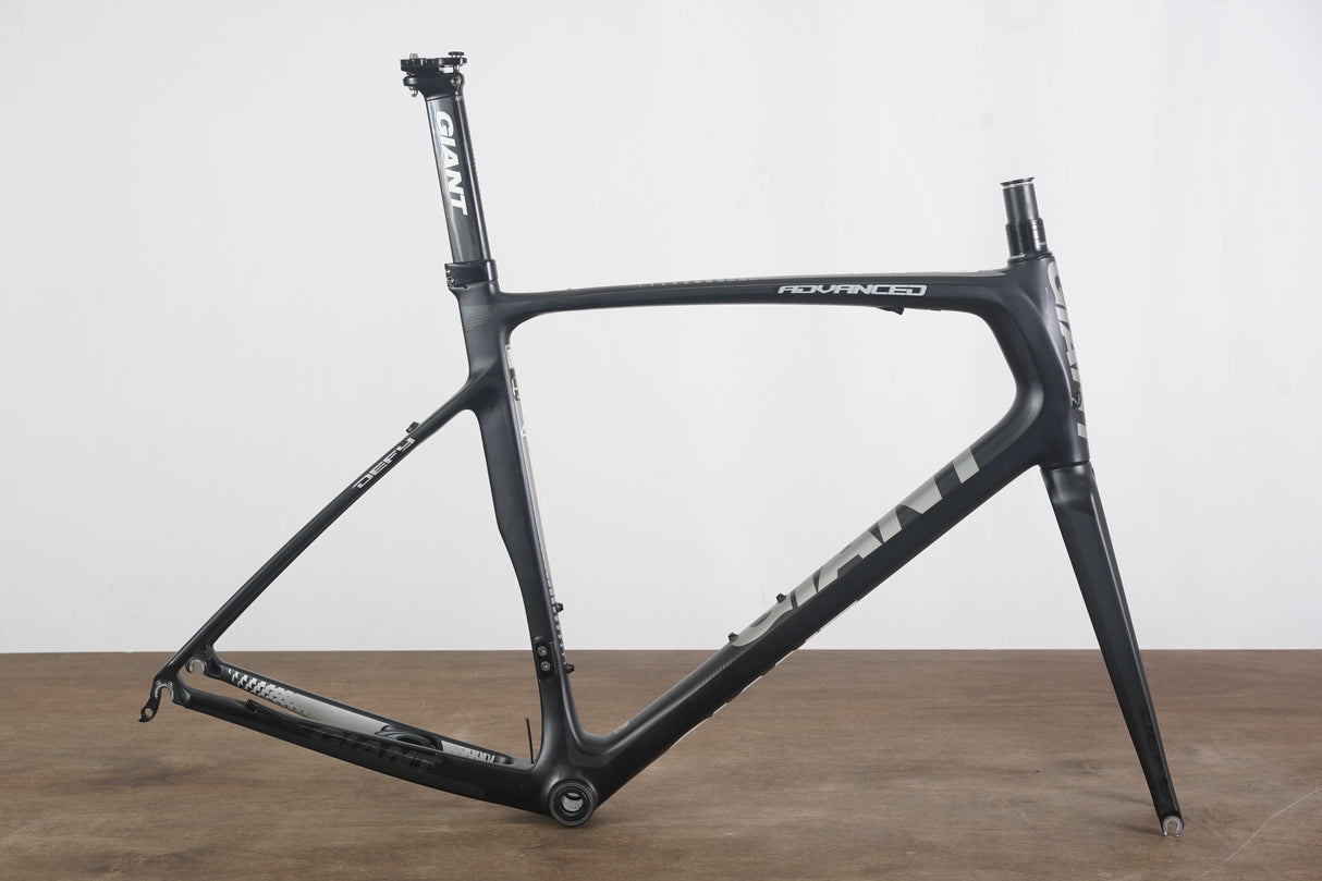 L (Large) Giant Defy Advanced Carbon Rim Brake Road Frameset