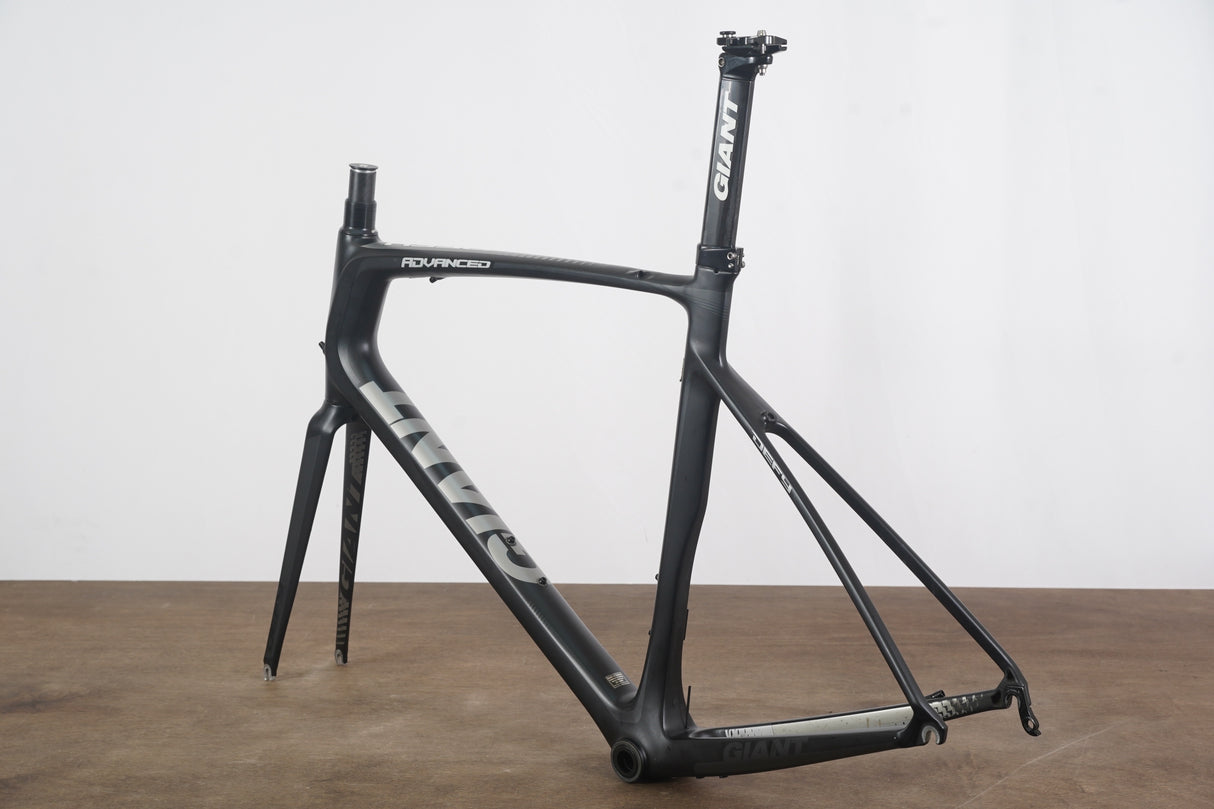 L (Large) Giant Defy Advanced Carbon Rim Brake Road Frameset