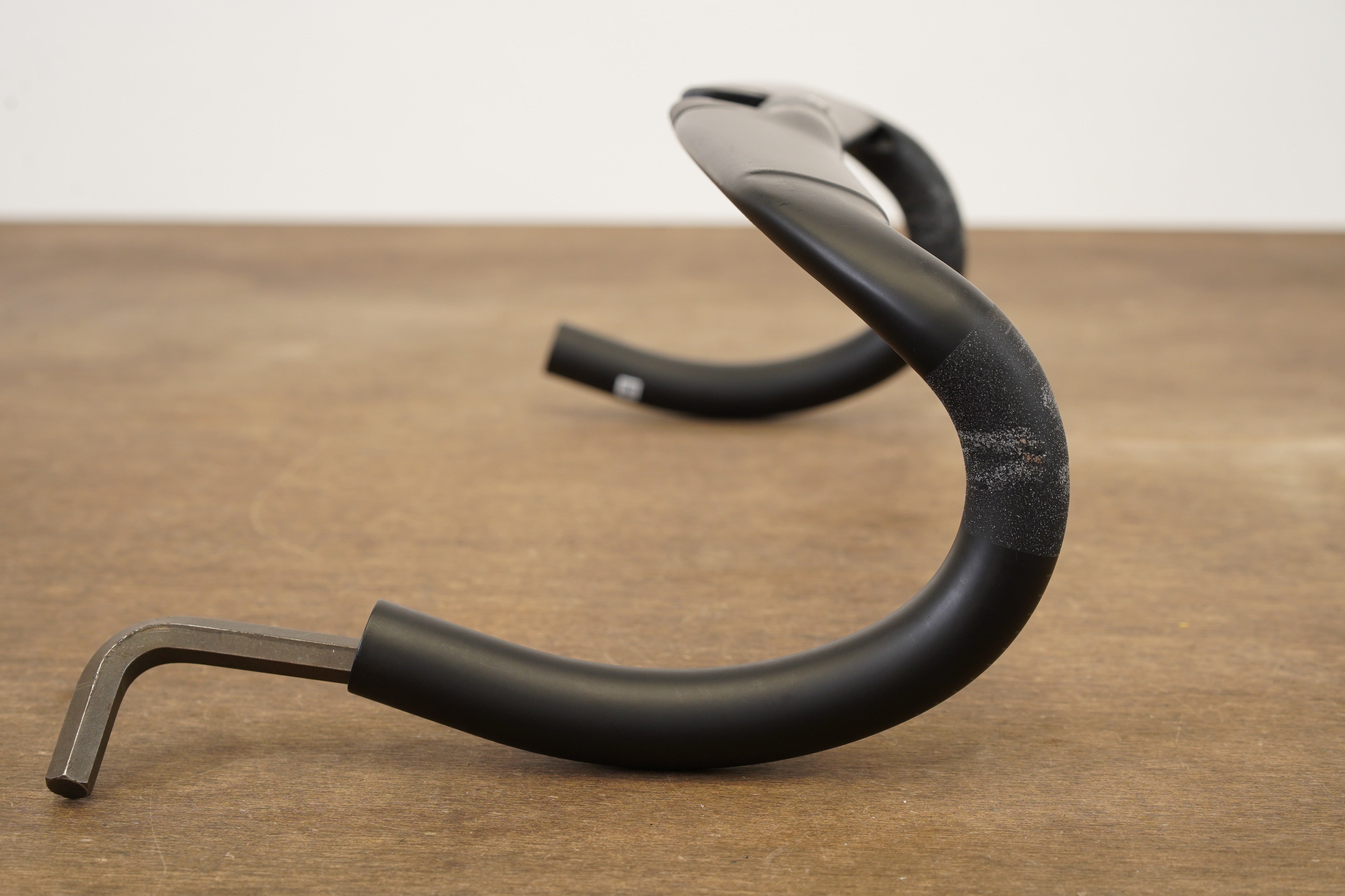 ROVAL RAPIDE ROAD BAR 31.8 × 40 Roval Rapide 40cm 31.8mm Carbon Aero Drop Bar Bike Handlebar 216g