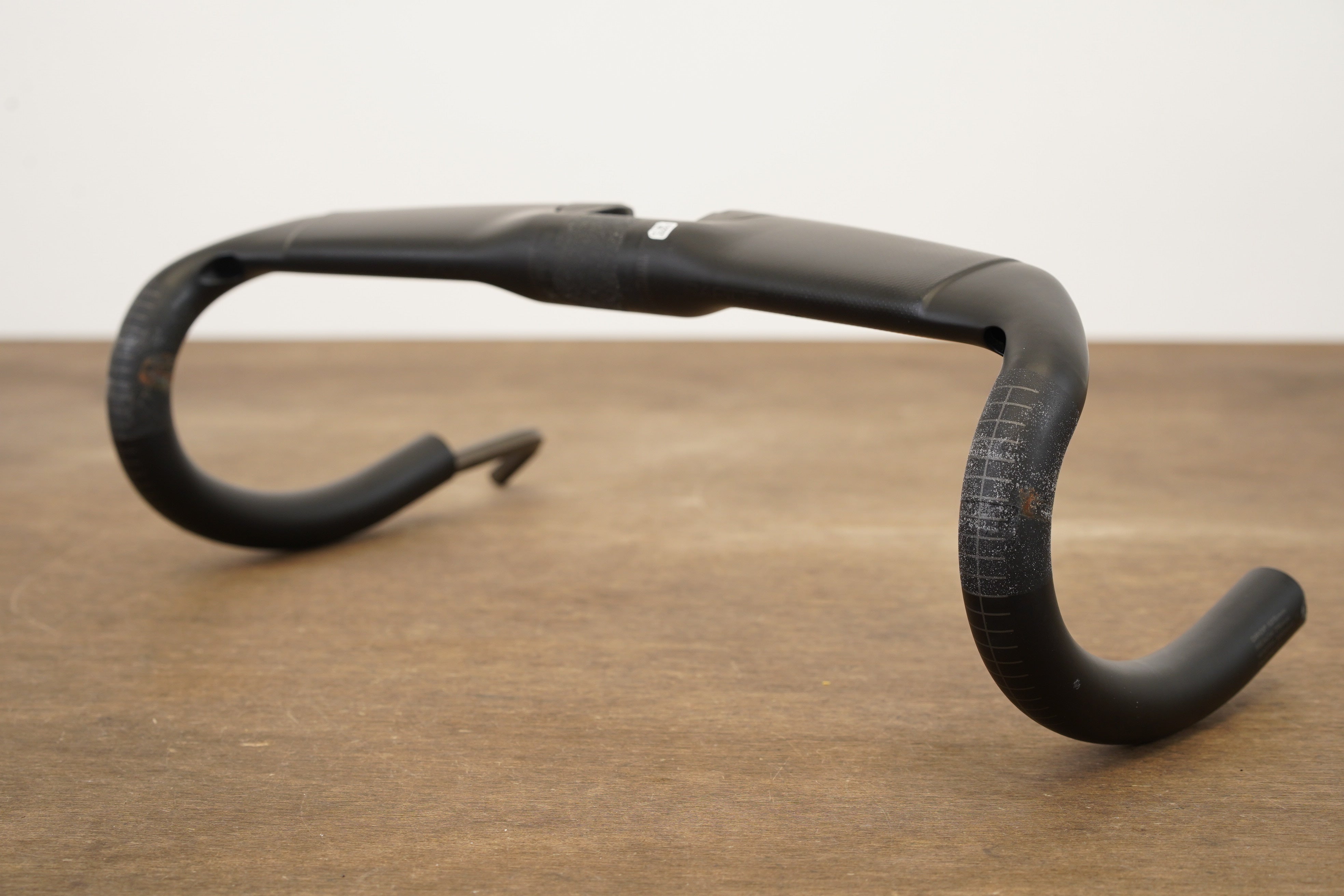 38cm Roval Rapide Carbon Aero Compact Road Handlebar 31.8mm