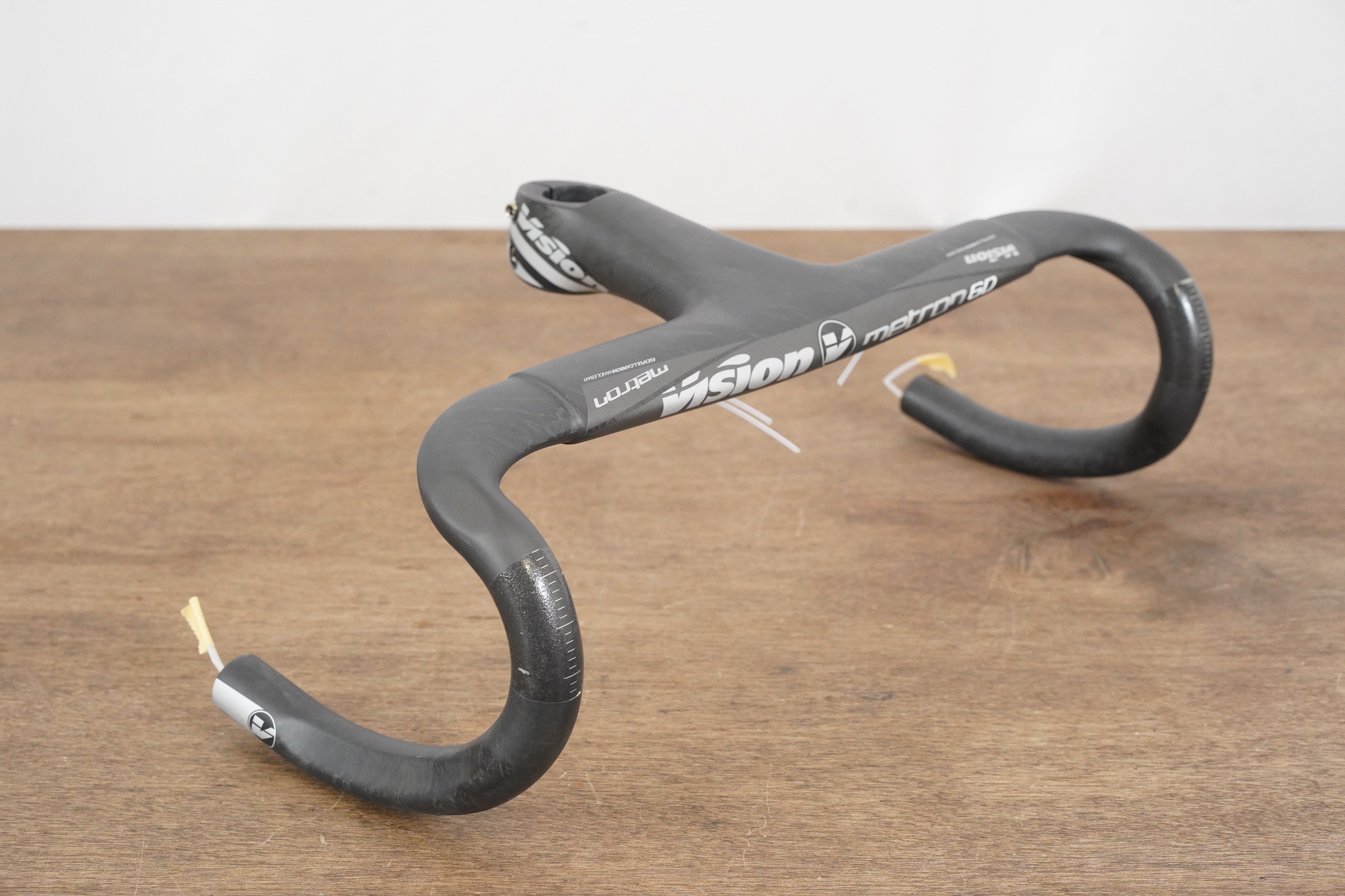 42cm 120mm Vision Metron 6D Integrated Carbon Barstem Handlebar 1 1/8