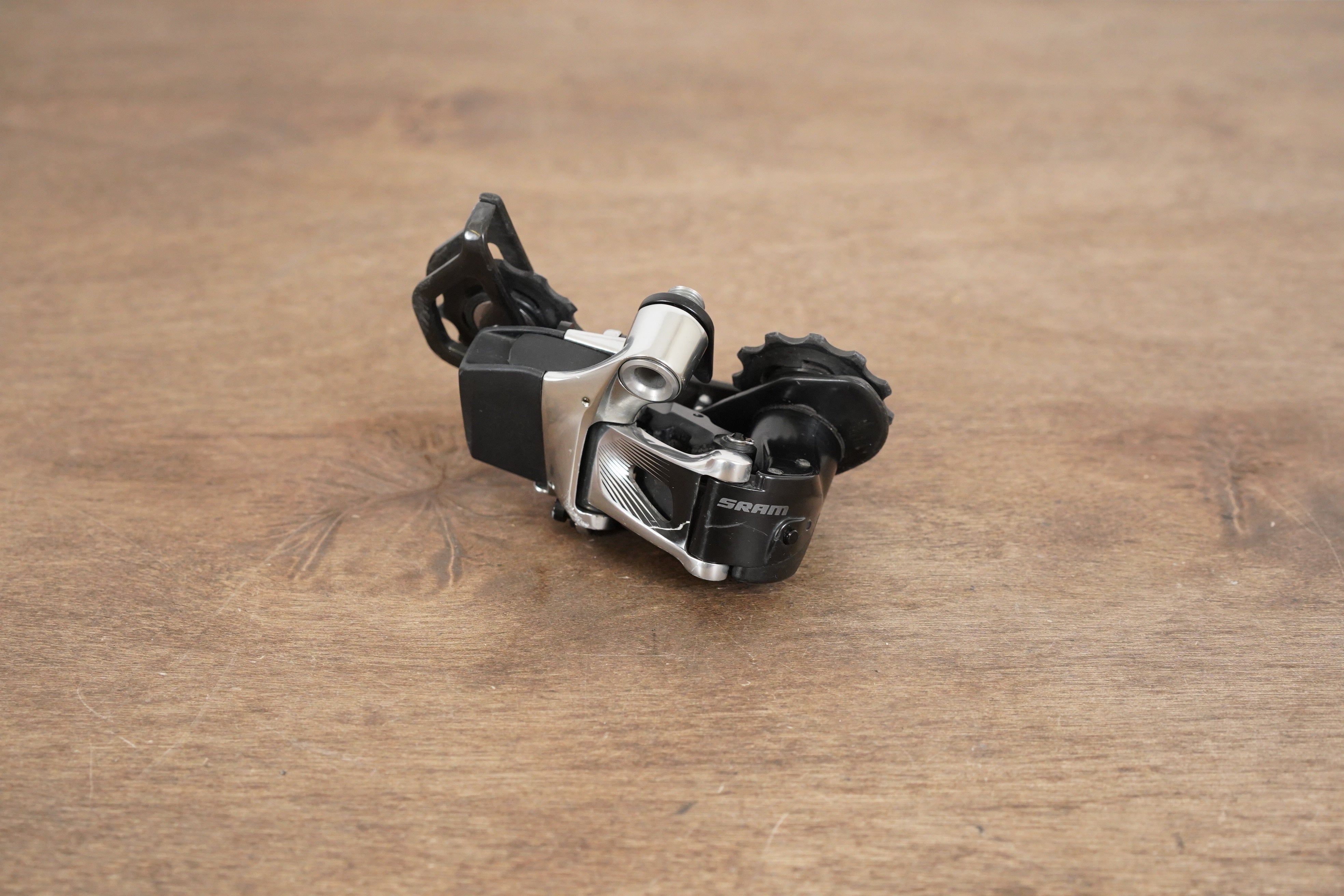 SRAM Red eTap WiFli 11 Speed Wireless Electronic Rim Brake