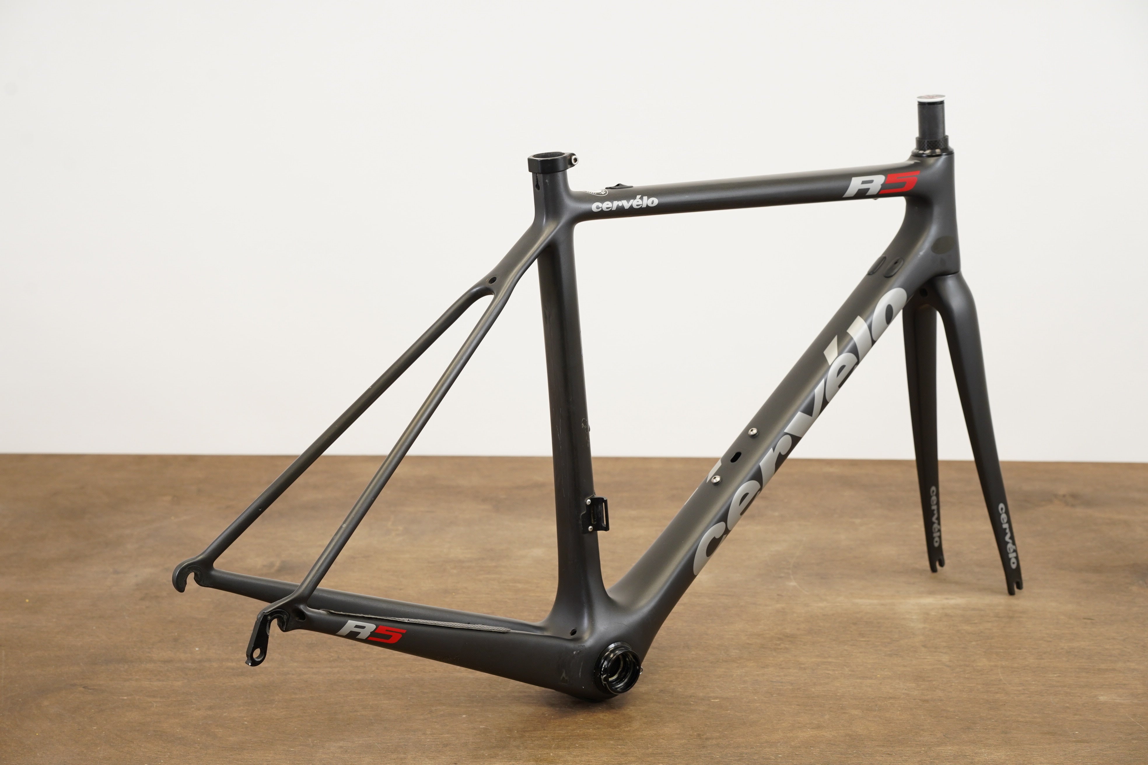 51cm Cervelo R5 Carbon Rim Brake Road Frameset – Elevate Cycling