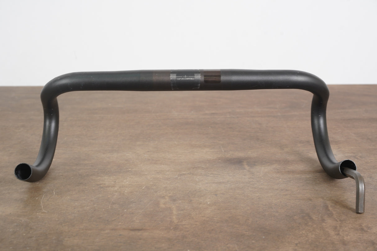 42cm Fizik Cyrano R3 Alloy Road Handlebar 31.8mm