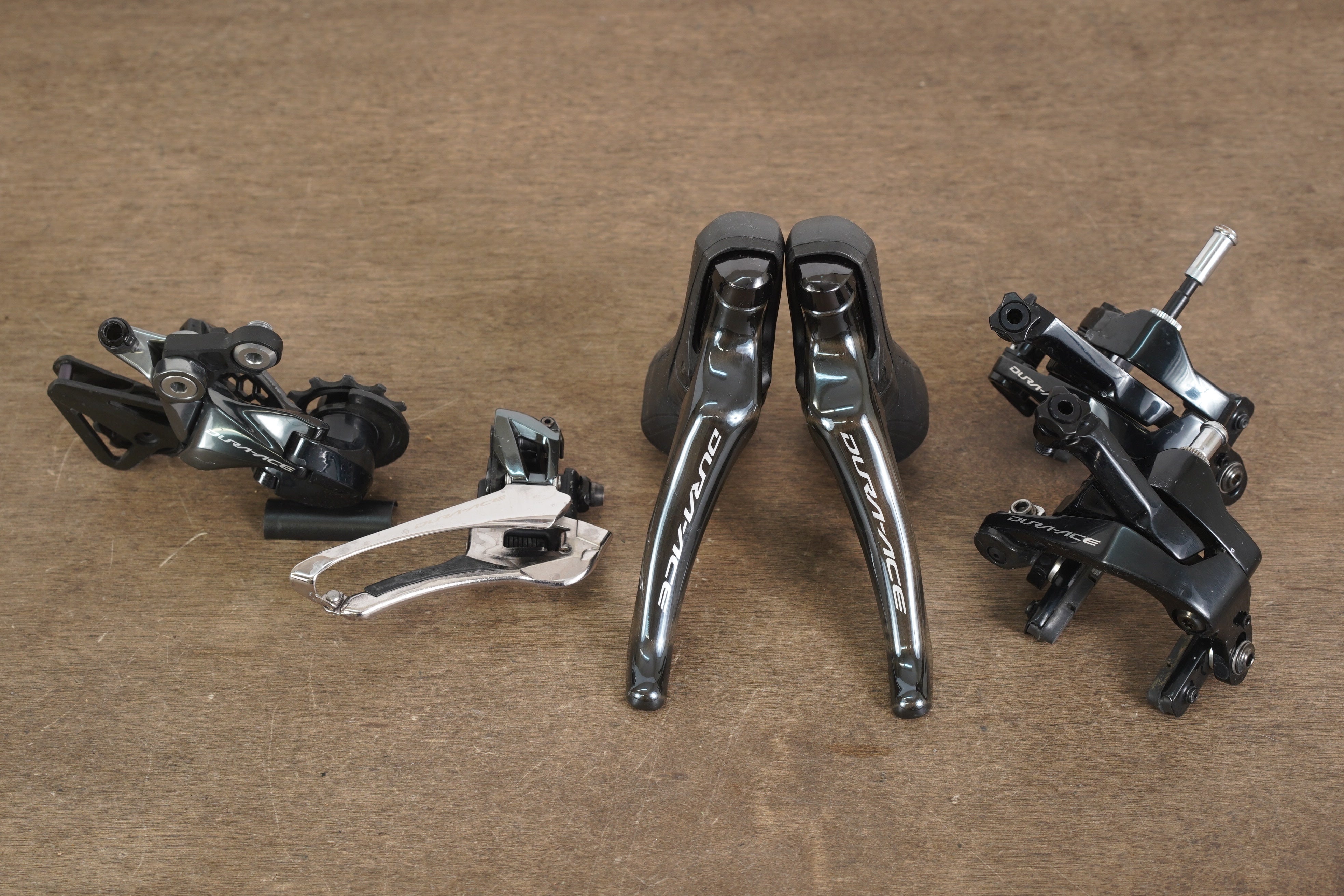 Shimano Dura-Ace R9100 11 Speed Mechanical Rim Brake Road Groupset