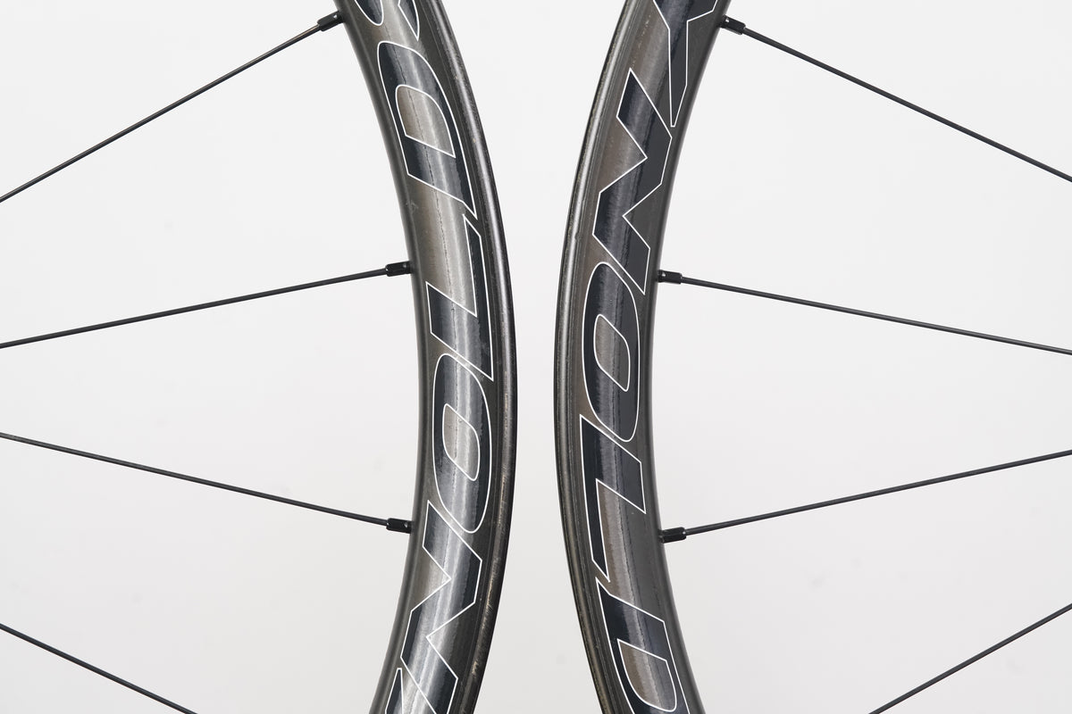 Reynolds ATR Carbon Tubeless Disc Brake Wheelset Shimano/SRAM 11 Speed