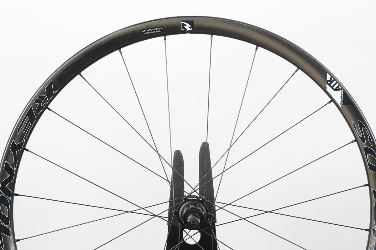 Reynolds ATR Carbon Tubeless Disc Brake Wheelset Shimano/SRAM 11 Speed