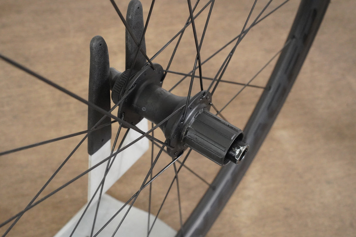 Bontrager Aeolus Elite 35 TLR Carbon Tubeless Clincher Disc Wheelset 11 Speed