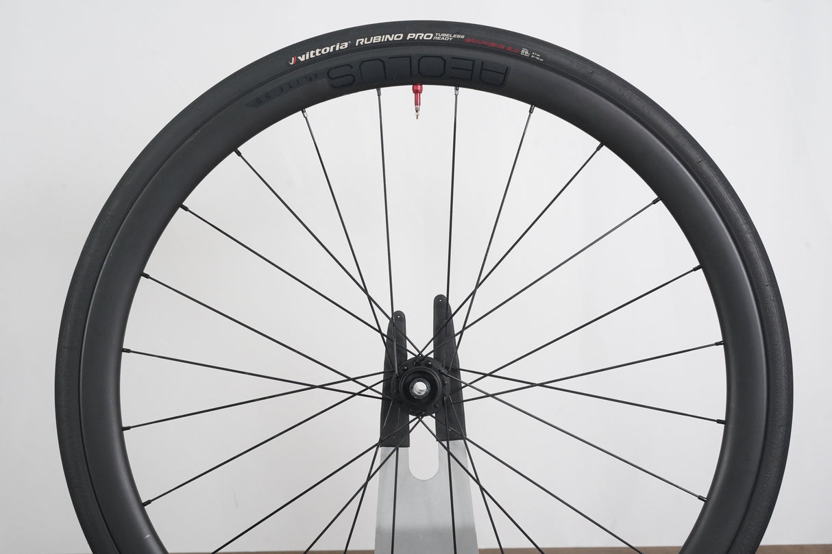 Bontrager Aeolus Elite 35 TLR Carbon Tubeless Clincher Disc Wheelset 11 Speed
