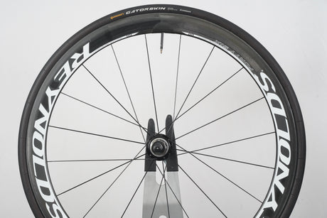 Reynolds 46 White Industries Carbon Clincher Rim Brake Wheelset 11 Speed