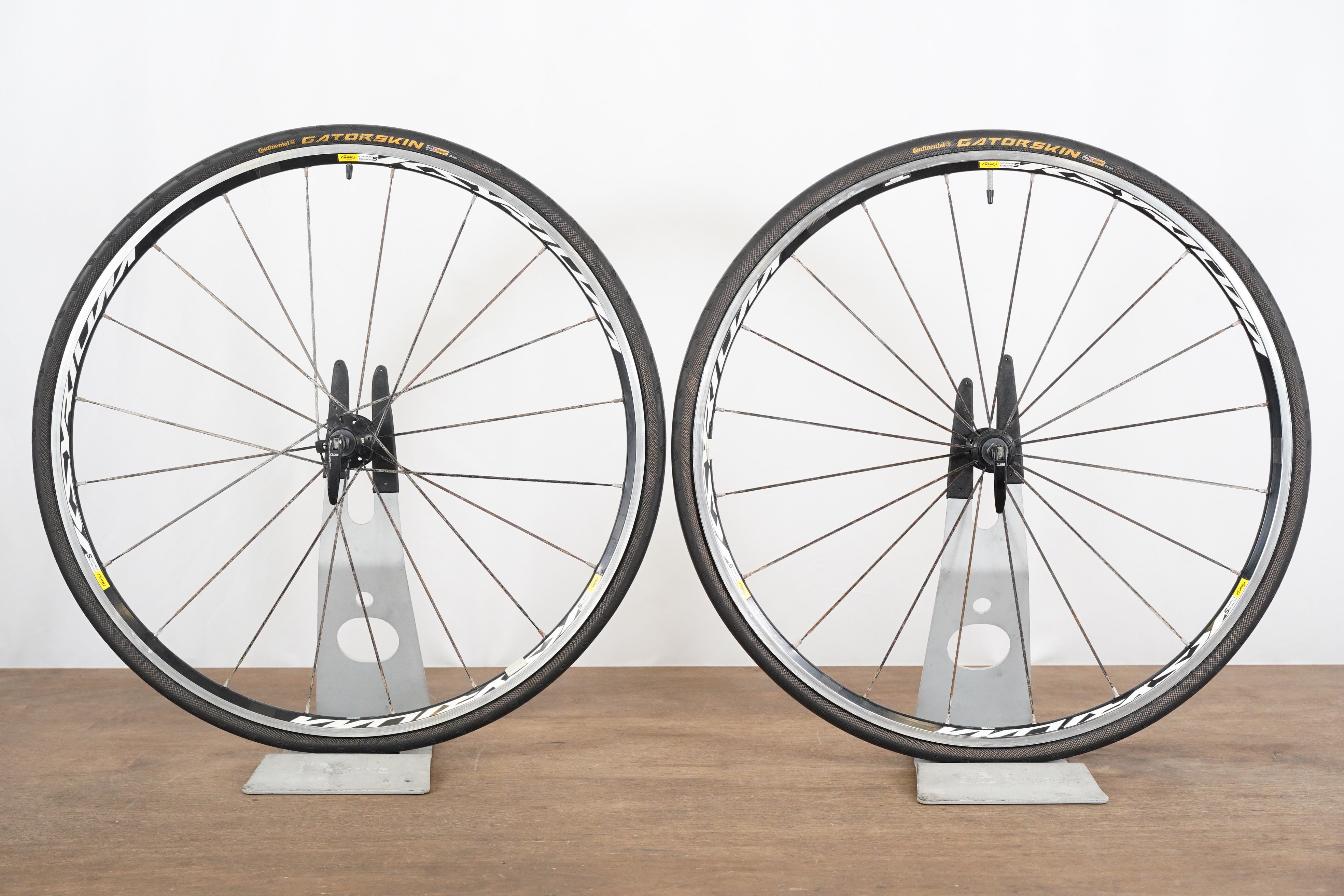 Mavic Ksyrium Equipe S Alloy Clincher Rim Brake Wheelset Shimano