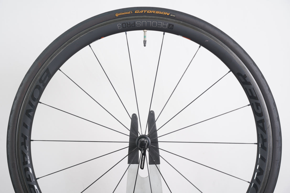 Bontrager Aeolus Pro 3 TLR Carbon Tubeless Clincher Rim Brake Wheelset 11 Speed