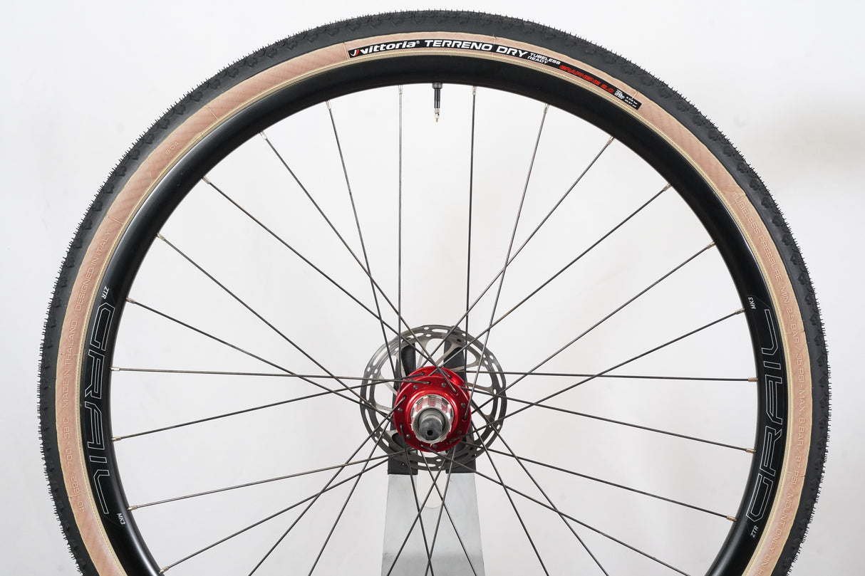 Stan's NoTubes ZTR Grail MK3 Chris King R45 Gravel Alloy Tubeless Disc Wheelset