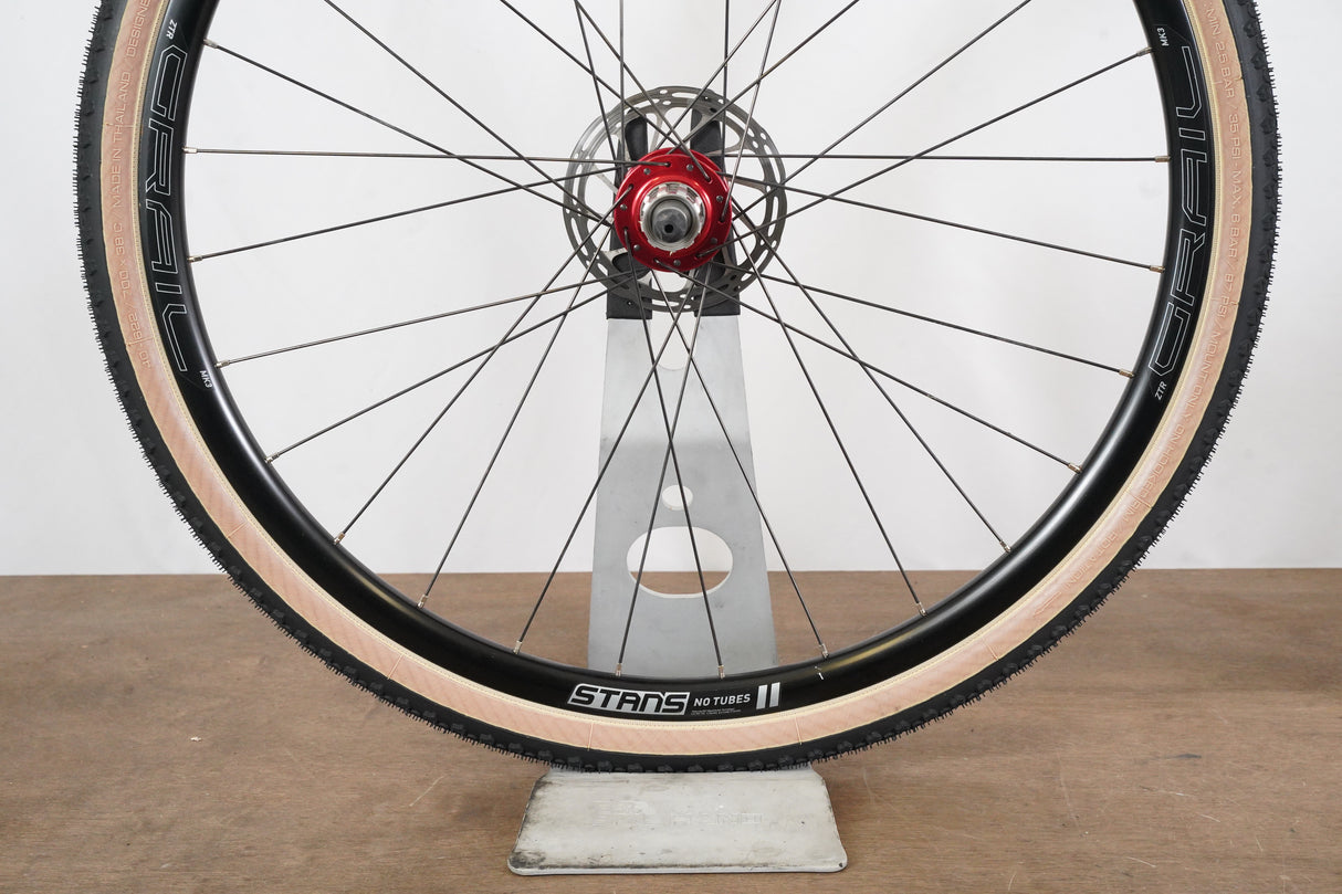 Stan's NoTubes ZTR Grail MK3 Chris King R45 Gravel Alloy Tubeless Disc Wheelset