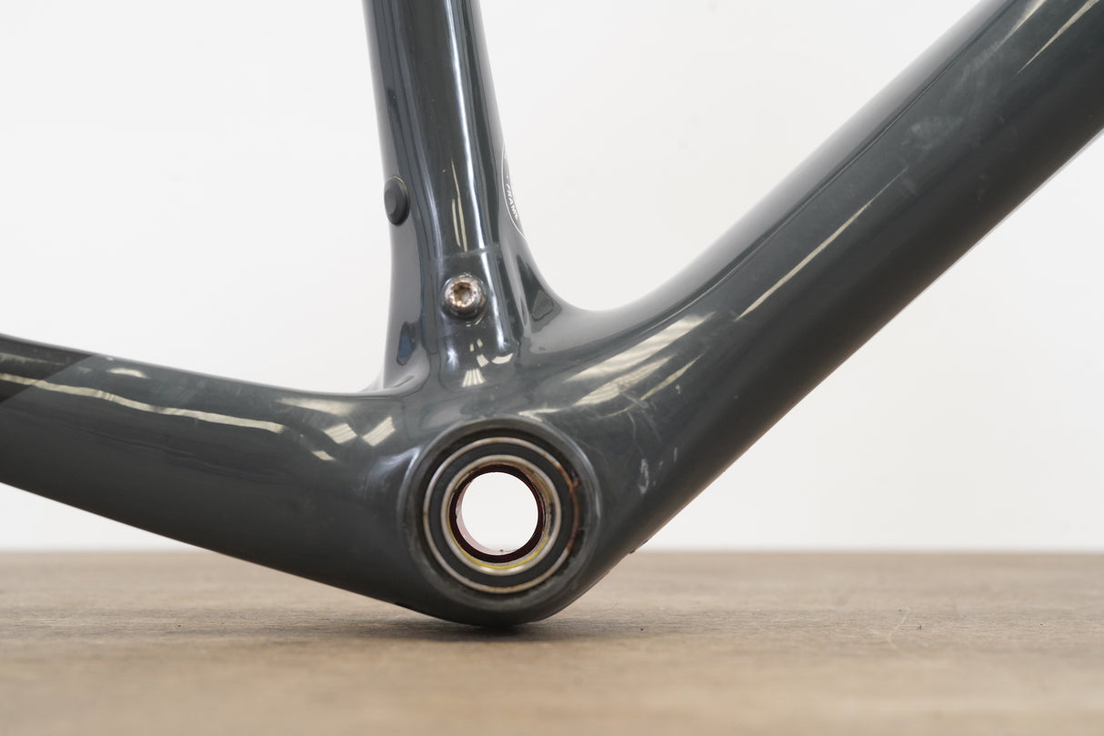 56cm Trek Boone 5 Carbon Disc Brake Gravel CX Frameset