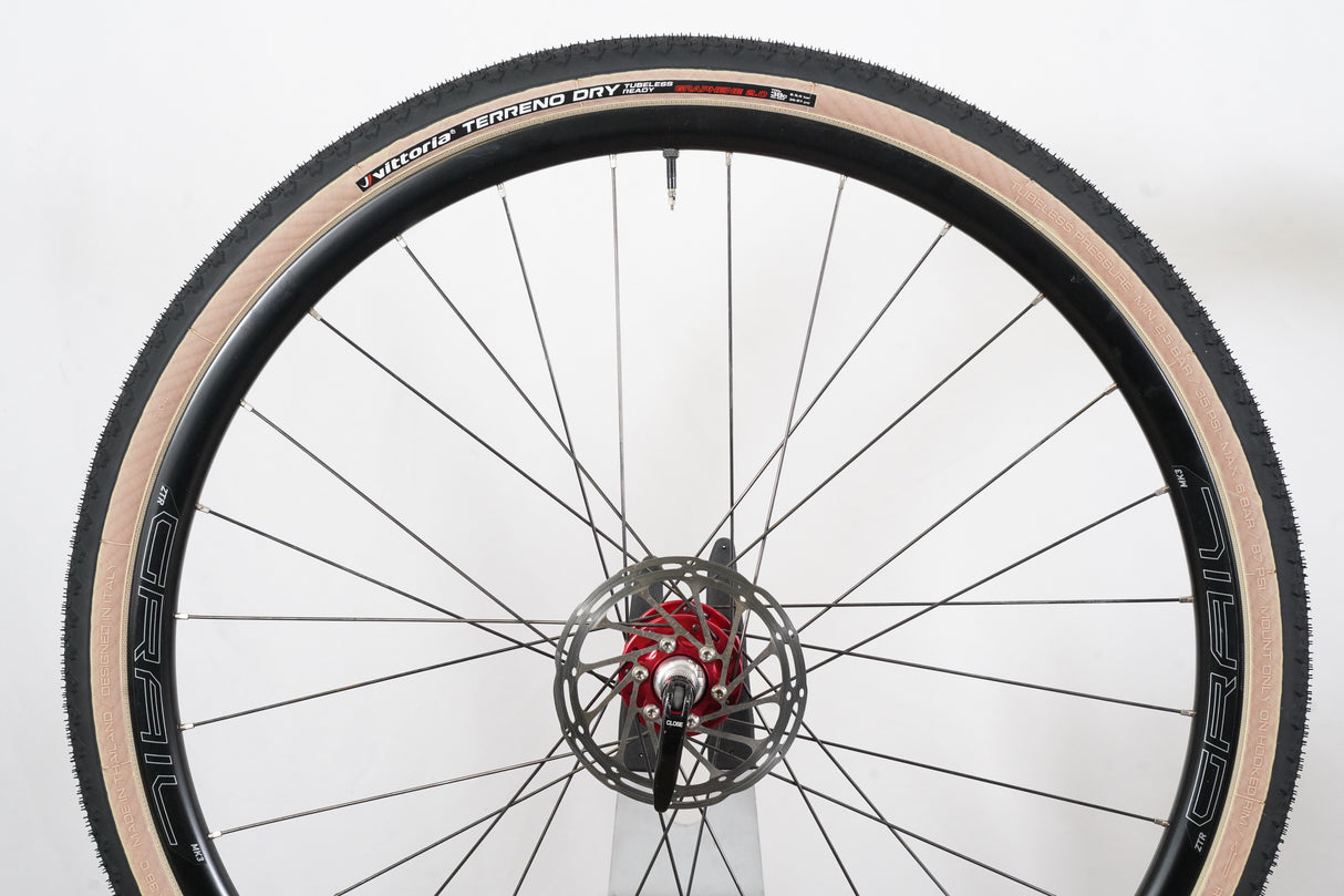 Stan's NoTubes ZTR Grail MK3 Chris King R45 Gravel Alloy Tubeless Disc Wheelset