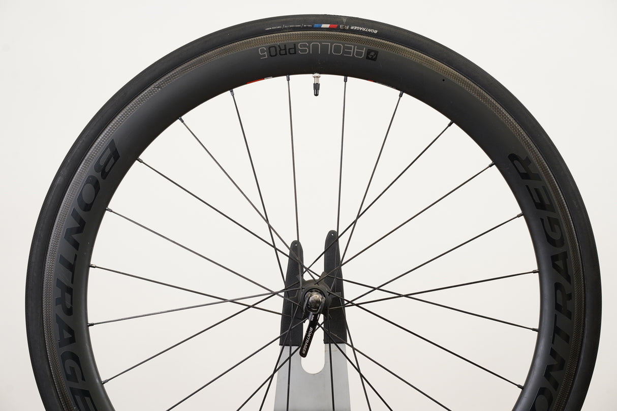 Bontrager Aeolus Pro 5 TLR Carbon Tubeless Clincher Rim Brake Wheelset 11 Speed