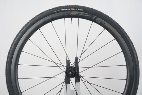 Roval CLX 32 Carbon Tubeless Clincher Disc Brake Wheelset Shimano/SRAM 11 Speed