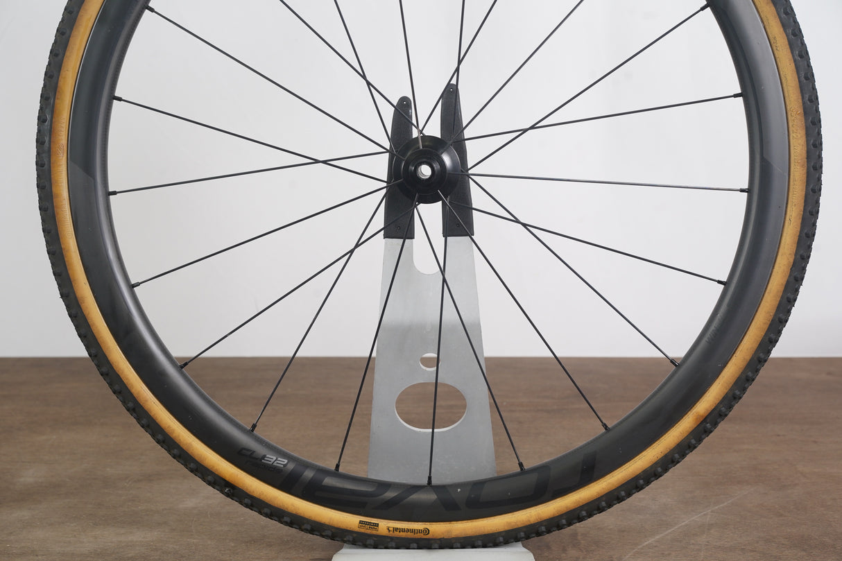 Roval CLX 32 Carbon Tubeless Clincher Disc Brake Wheelset Shimano/SRAM 11 Speed