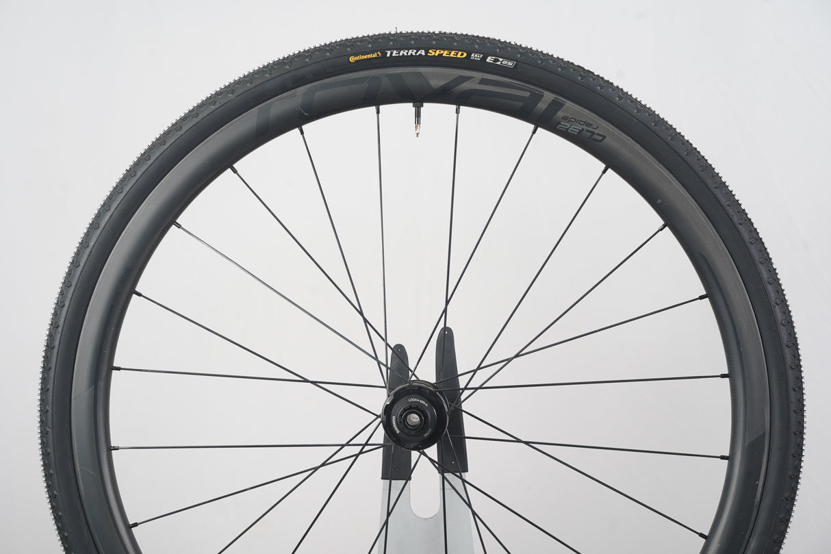 Roval CLX 32 Carbon Tubeless Clincher Disc Brake Wheelset Shimano/SRAM 11 Speed