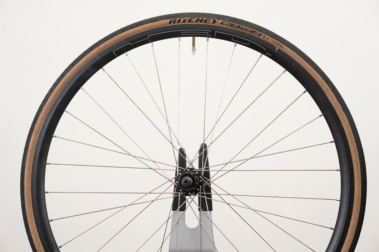 HED Belgium Black DT Swiss 350 Alloy Clincher Disc Brake Wheelset 11 Speed
