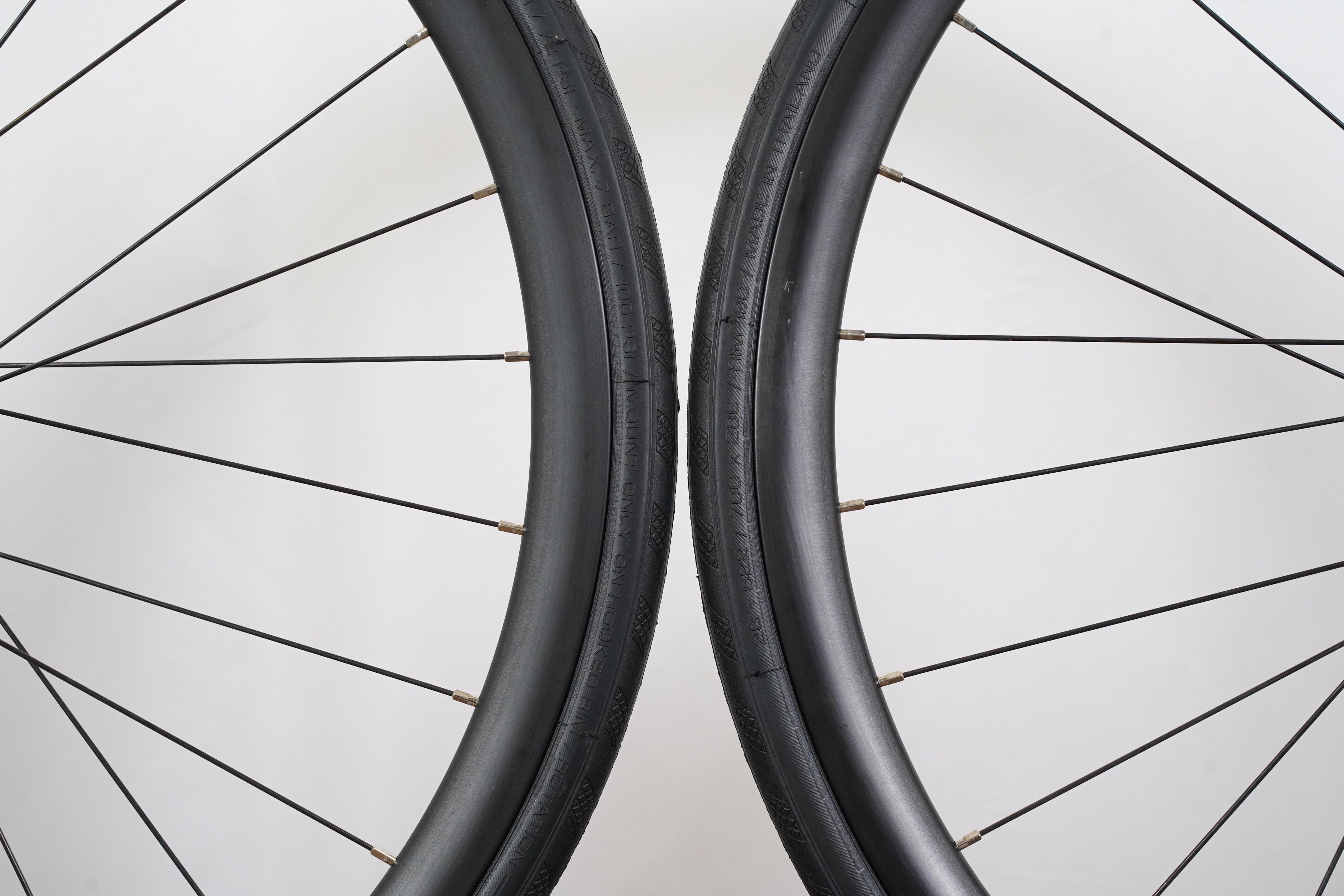 DEVOX 「デヴォックス」 / SHIMANO HB-RS470 シマノ 11S