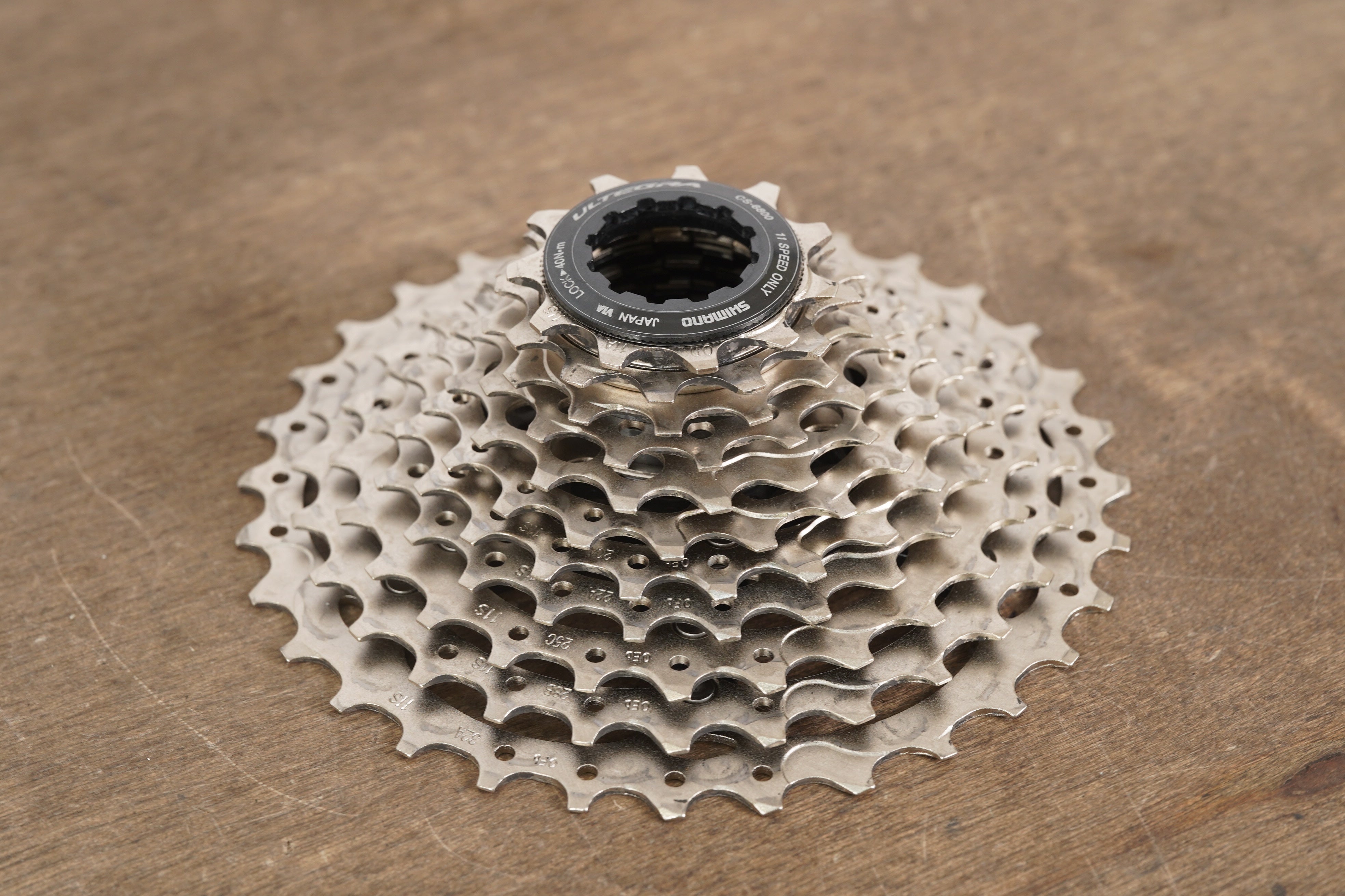 SHIMANO ULTEGRA 6800 11速 Shimano FC-6800 Ultegra 11 Speed Double Chainset