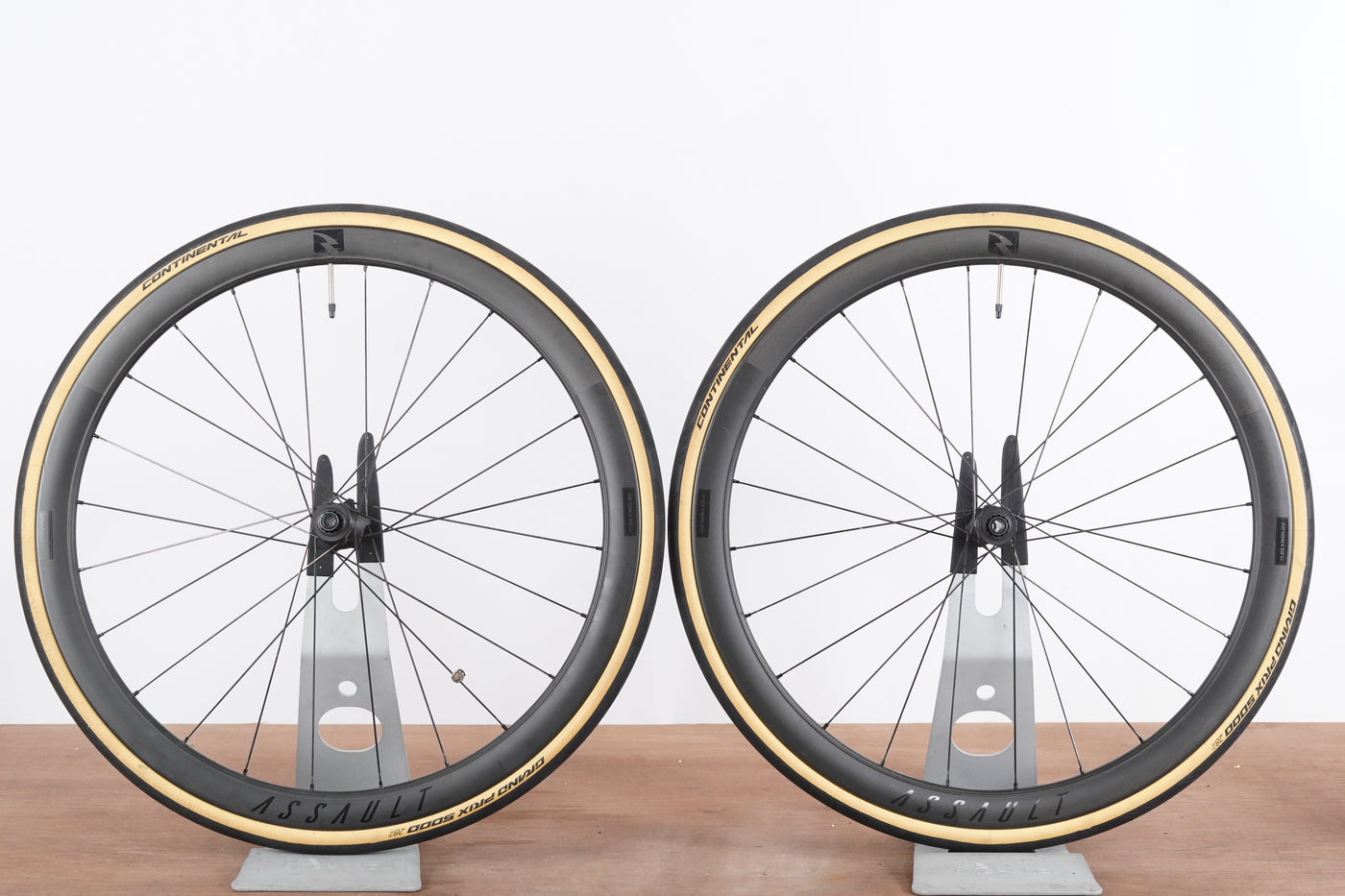 Reynolds Assault Carbon Tubeless Clincher Disc Brake Wheelset Shimano/SRAM 11