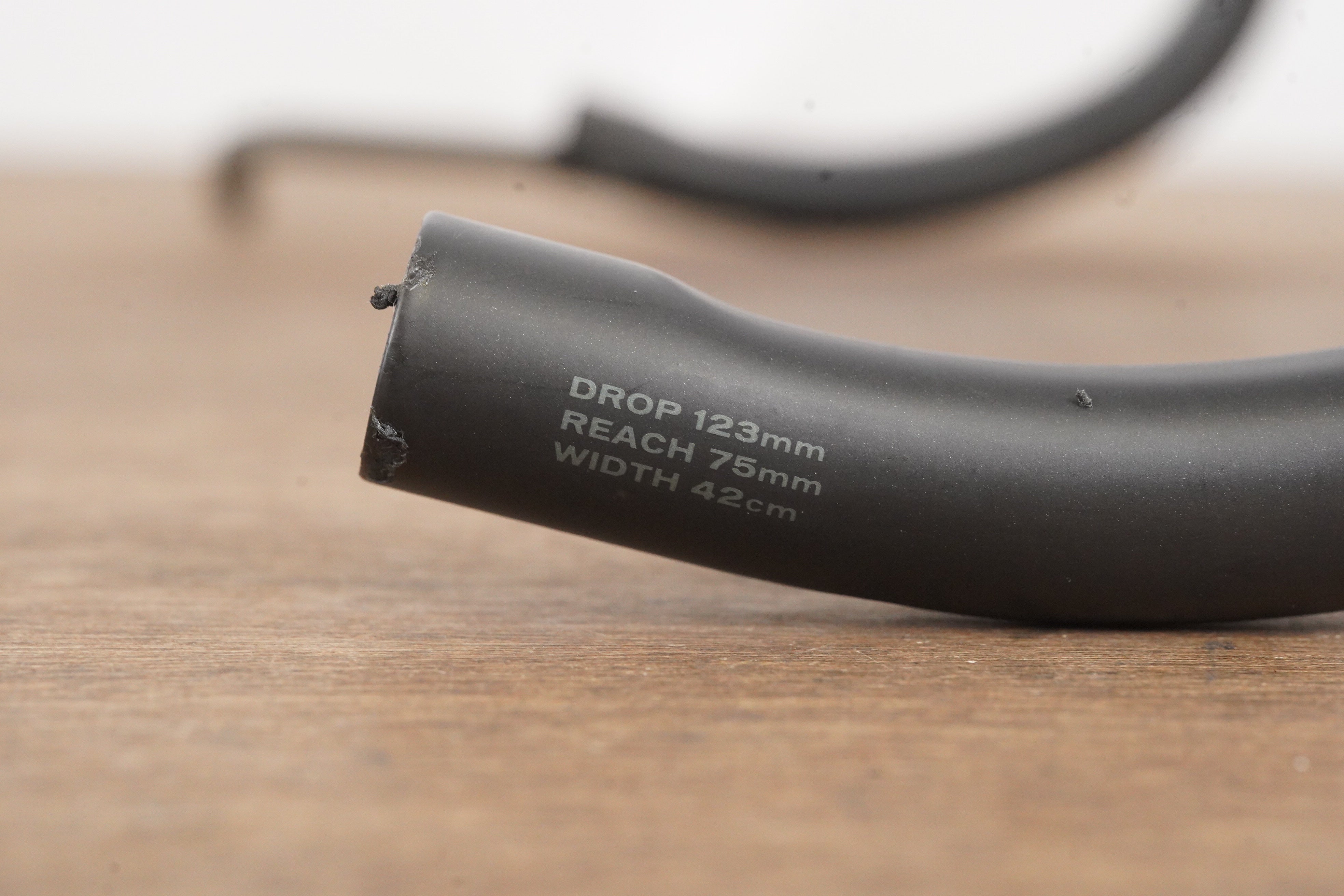 Specialized - ＜iwassy専用＞s-works carbon shallow  42cm Specialized S-Works Shallow Bend Carbon Handlebar - www