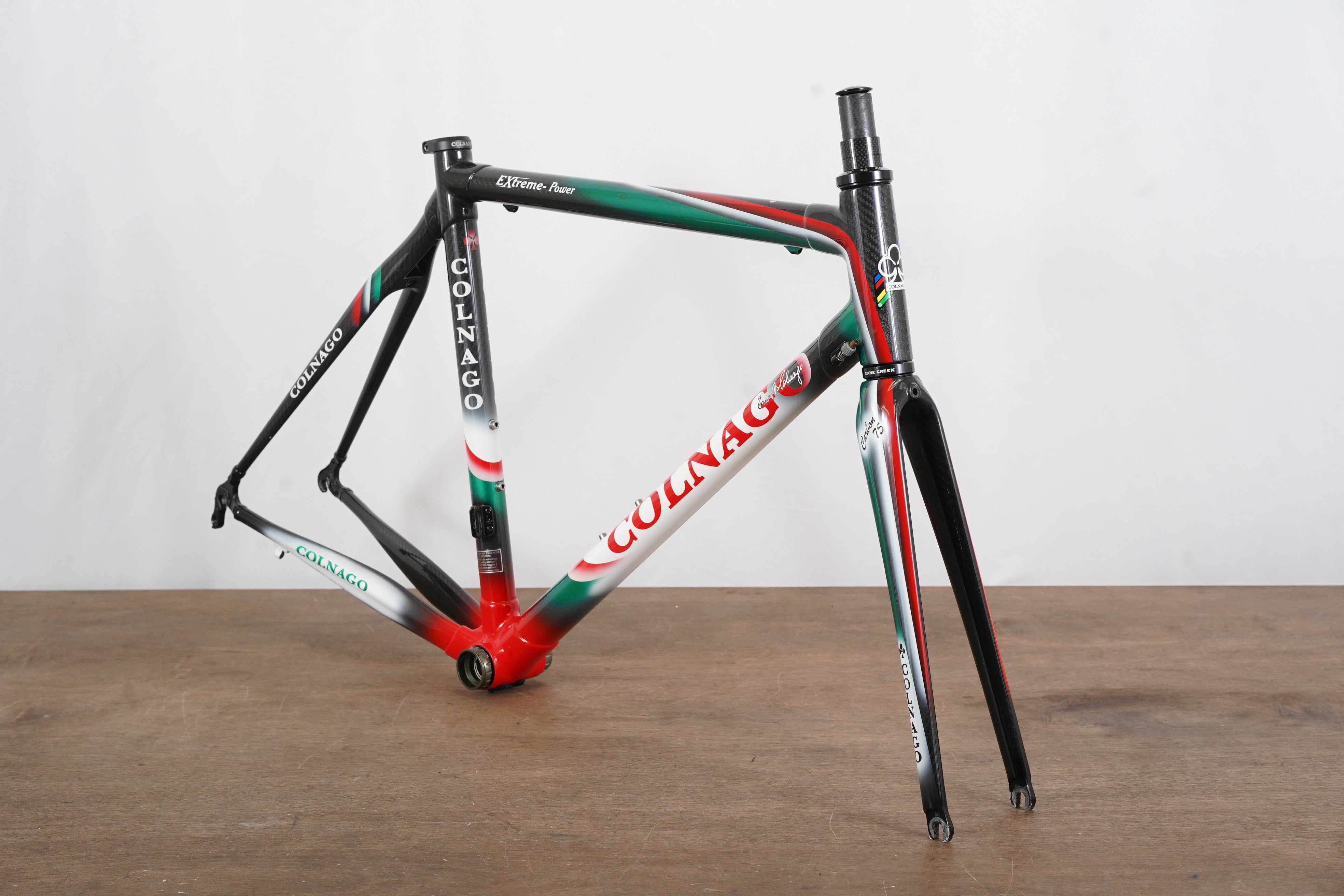 54cm Colnago Extreme Power Carbon Rim Brake Road Frameset – Elevate Cycling