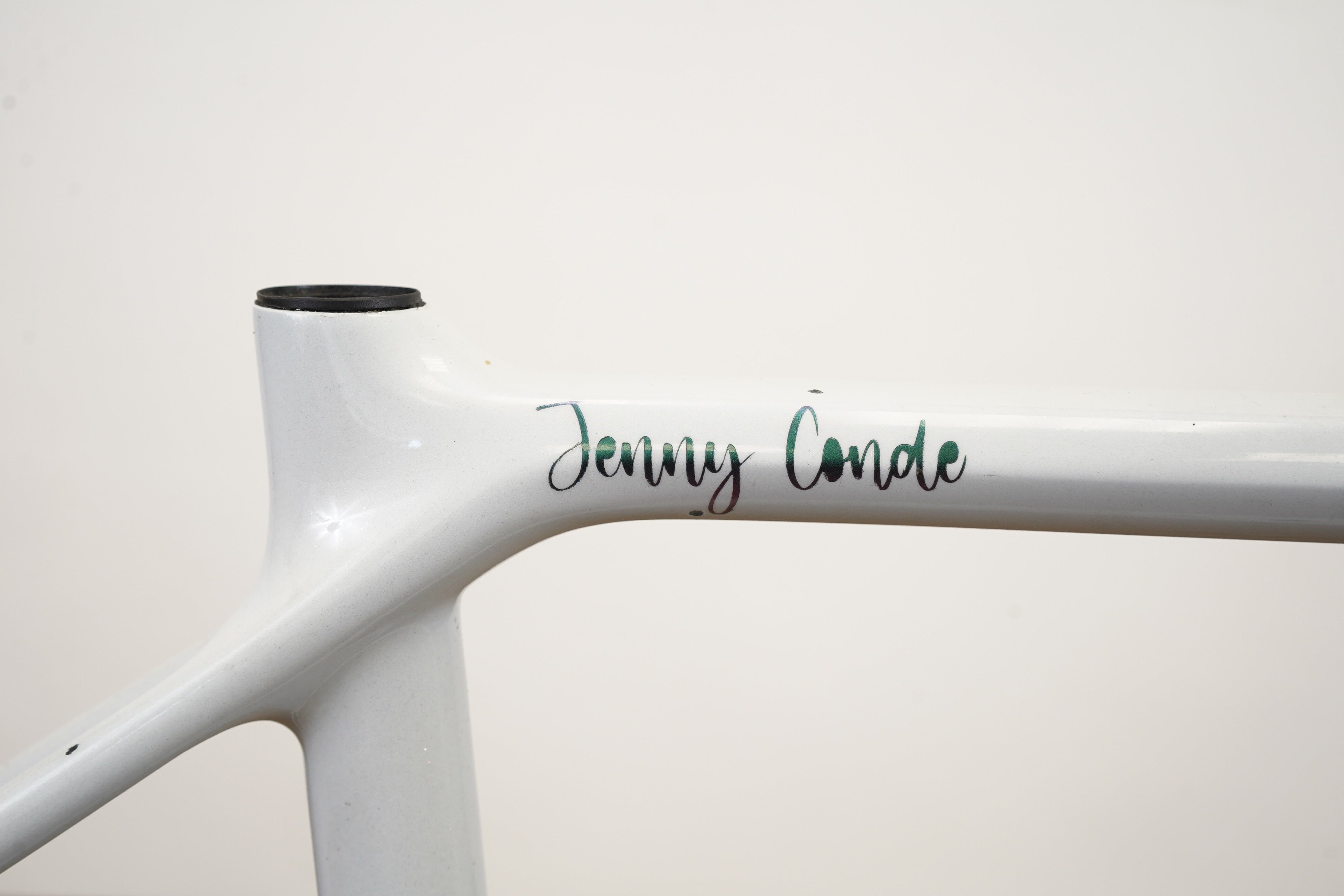 XS Canyon Ultimate CF SL Carbon Disc Brake Road Frameset – Elevate