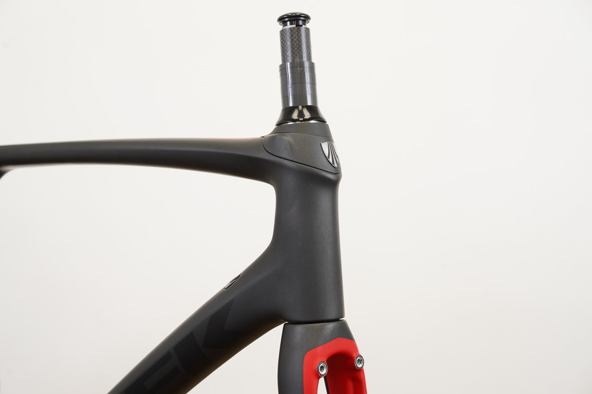 56cm Trek Domane 6.9 Carbon Rim Brake Road Frameset