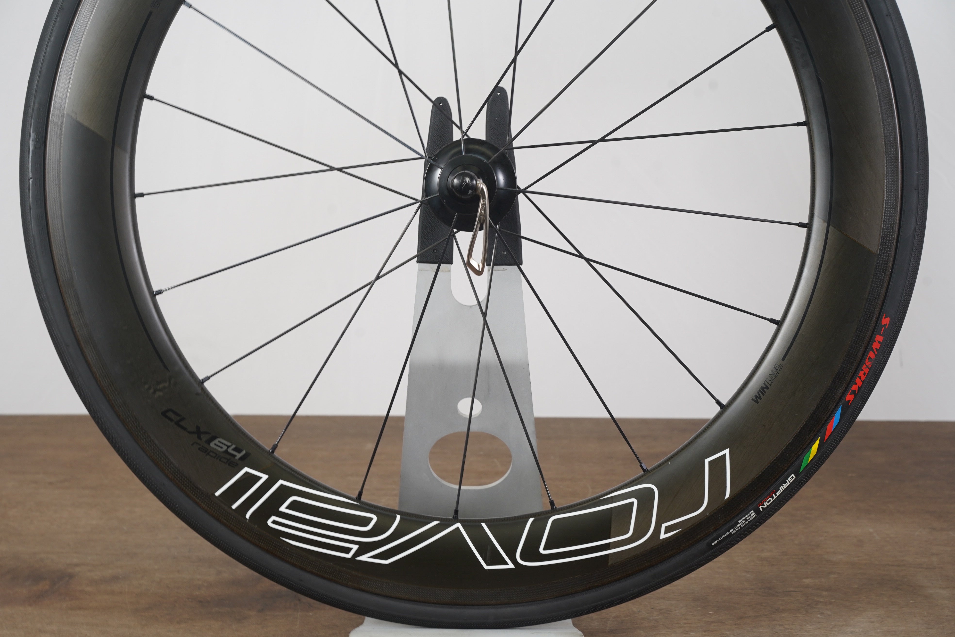 ROVAL CLX 64 カーボンホイル ROVAL CLX 64 カーボンホイル - メルカリ
