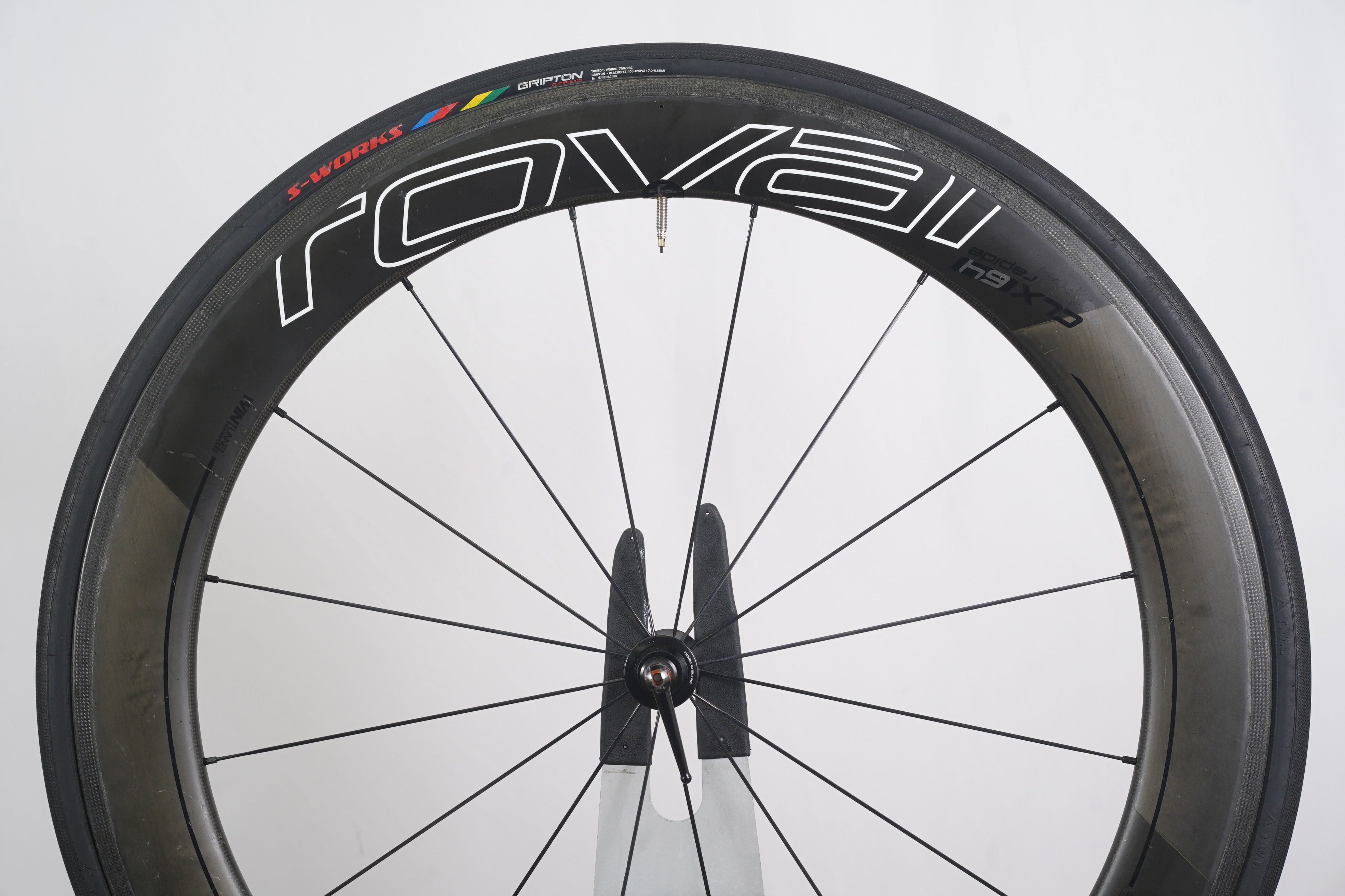 Roval CLX 64 Carbon Tubeless Clincher Rim Brake Wheelset