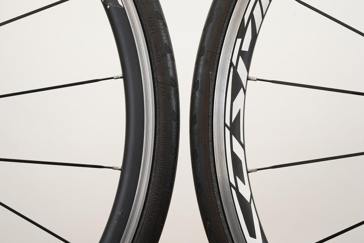 Mavic Cosmic Elite UST Alloy Tubeless Rim Brake Wheelset Shimano/SRAM 11 Speed