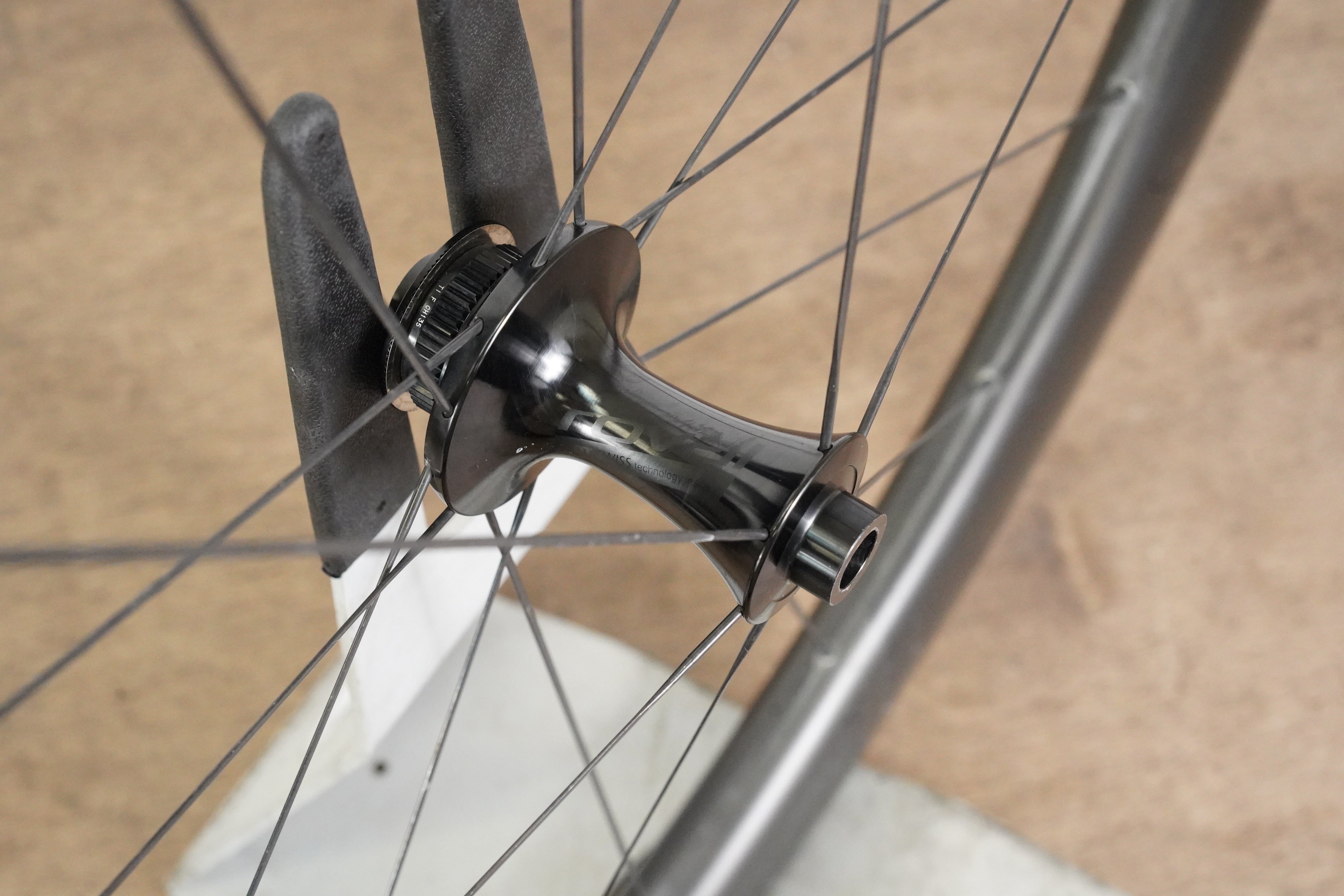 Roval Rapide CLX Carbon Clincher Disc Brake Wheelset Shimano