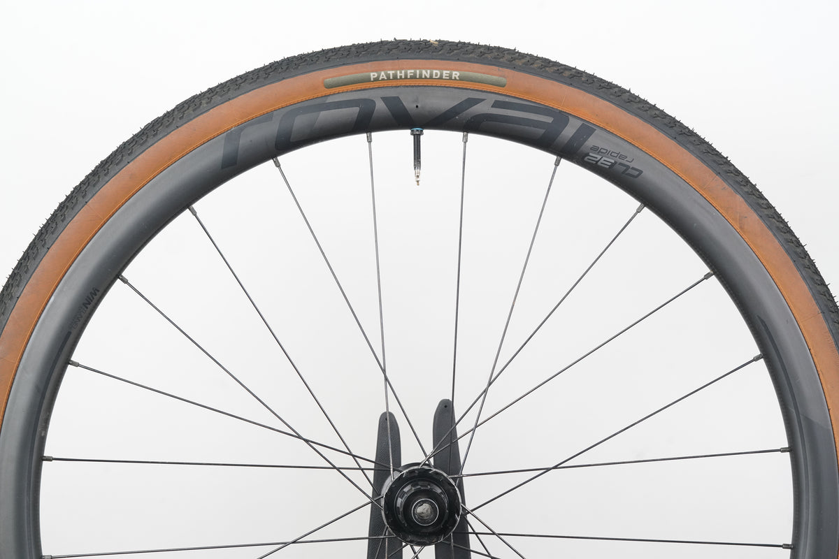 Roval CL 32 Carbon Tubeless Clincher Disc Brake Wheelset Shimano/SRAM 11 Speed
